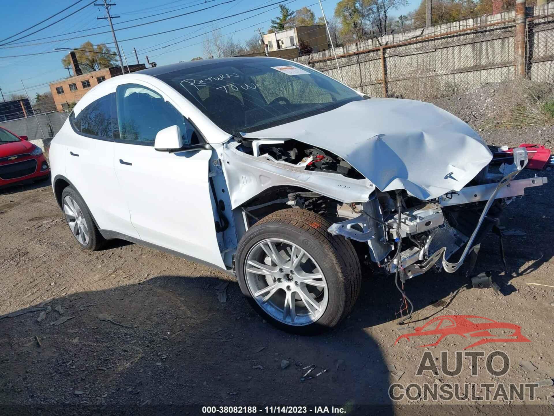 TESLA MODEL Y 2023 - 7SAYGDEE4PF788452
