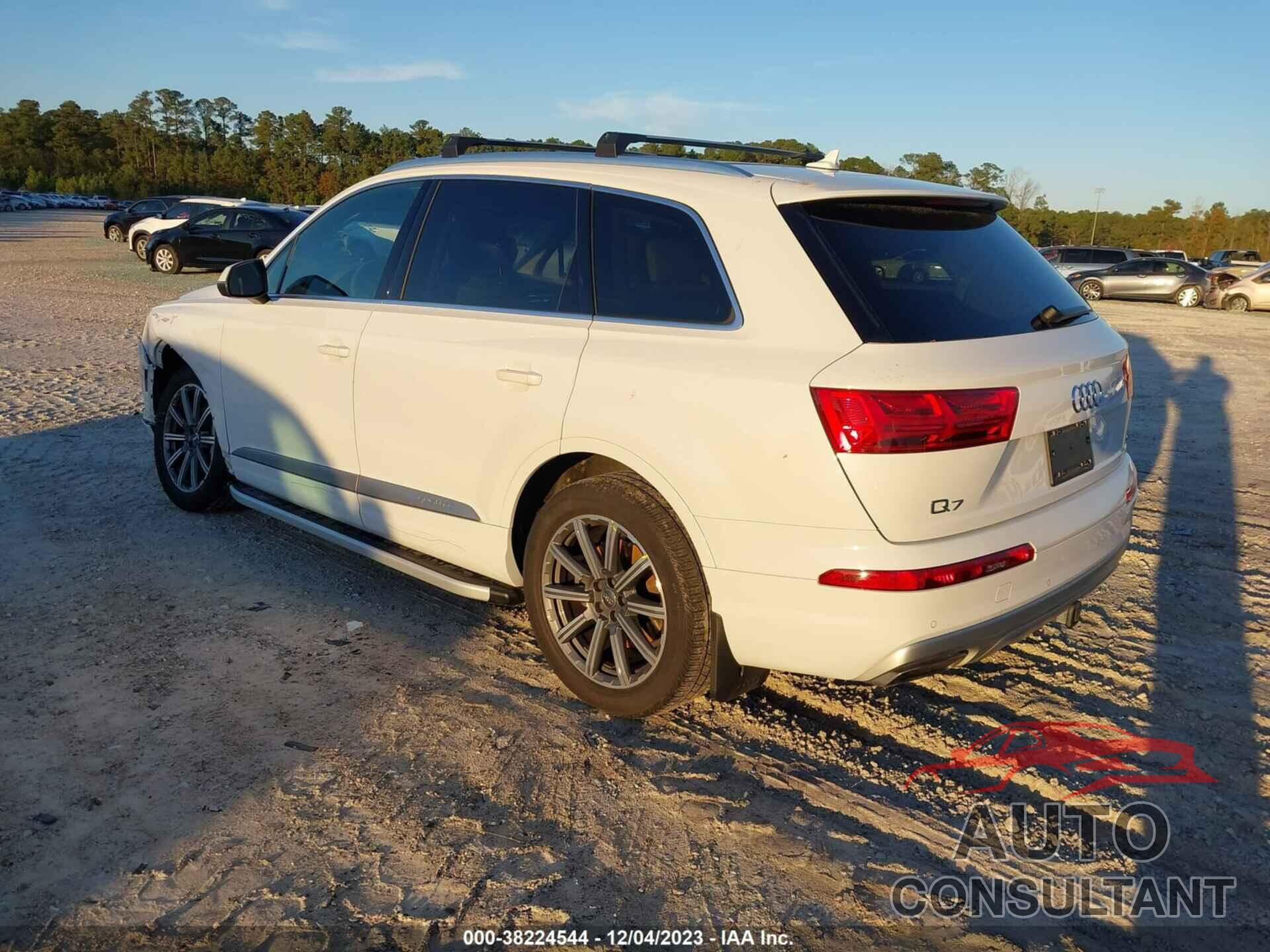 AUDI Q7 2019 - WA1LAAF71KD048388