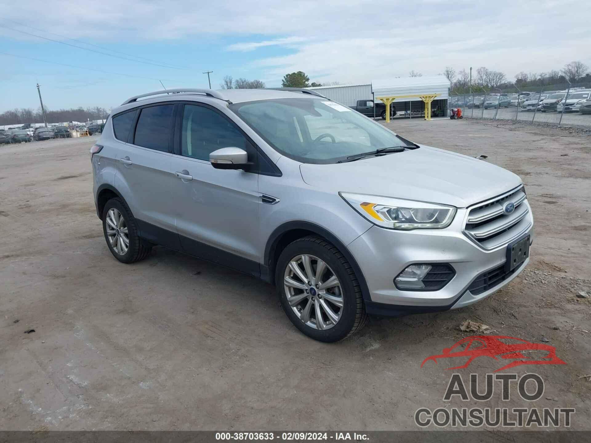 FORD ESCAPE 2017 - 1FMCU9JDXHUA98025