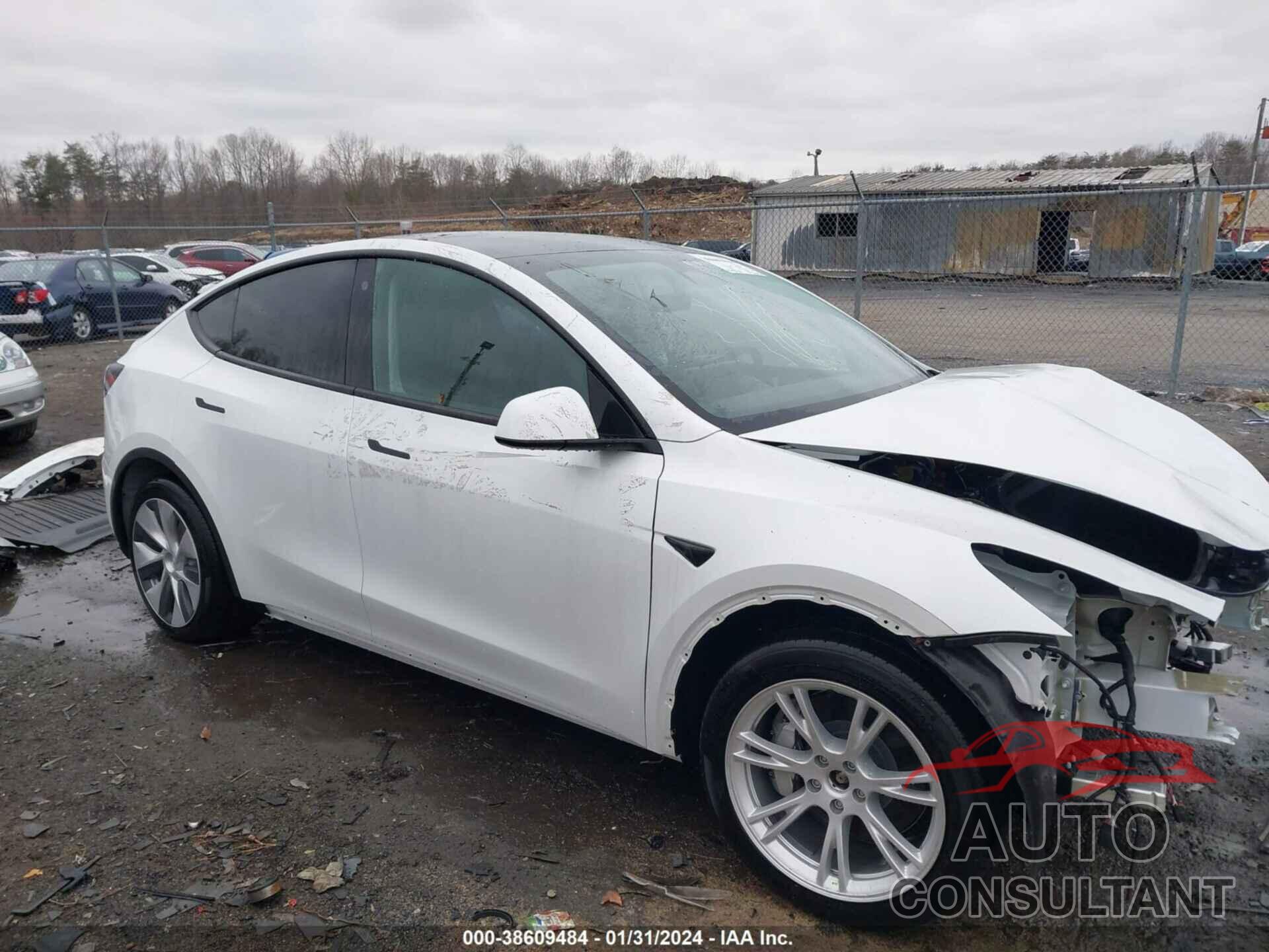 TESLA MODEL Y 2023 - 7SAYGDEE7PF666877