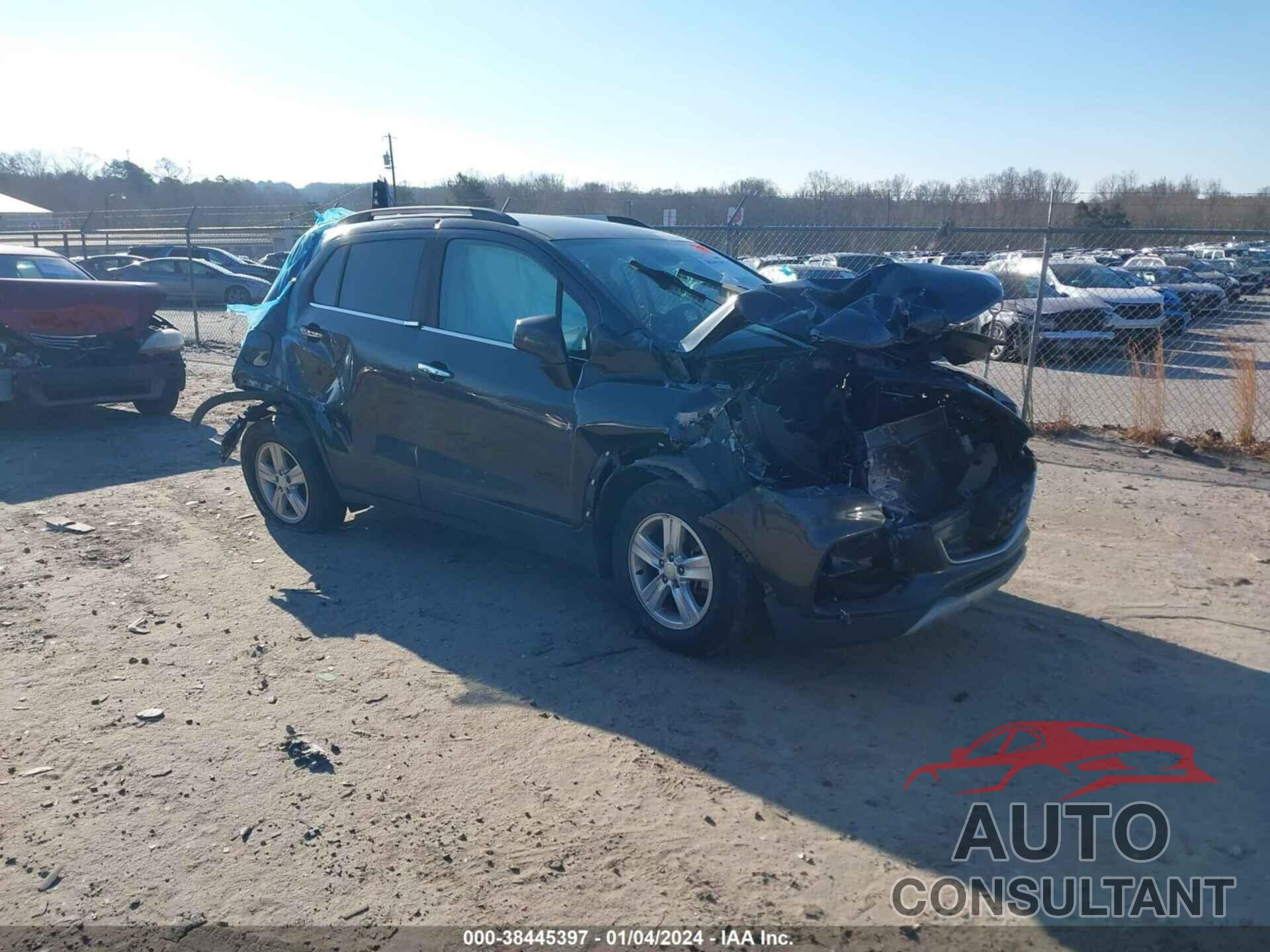 CHEVROLET TRAX 2018 - 3GNCJLSB3JL328759