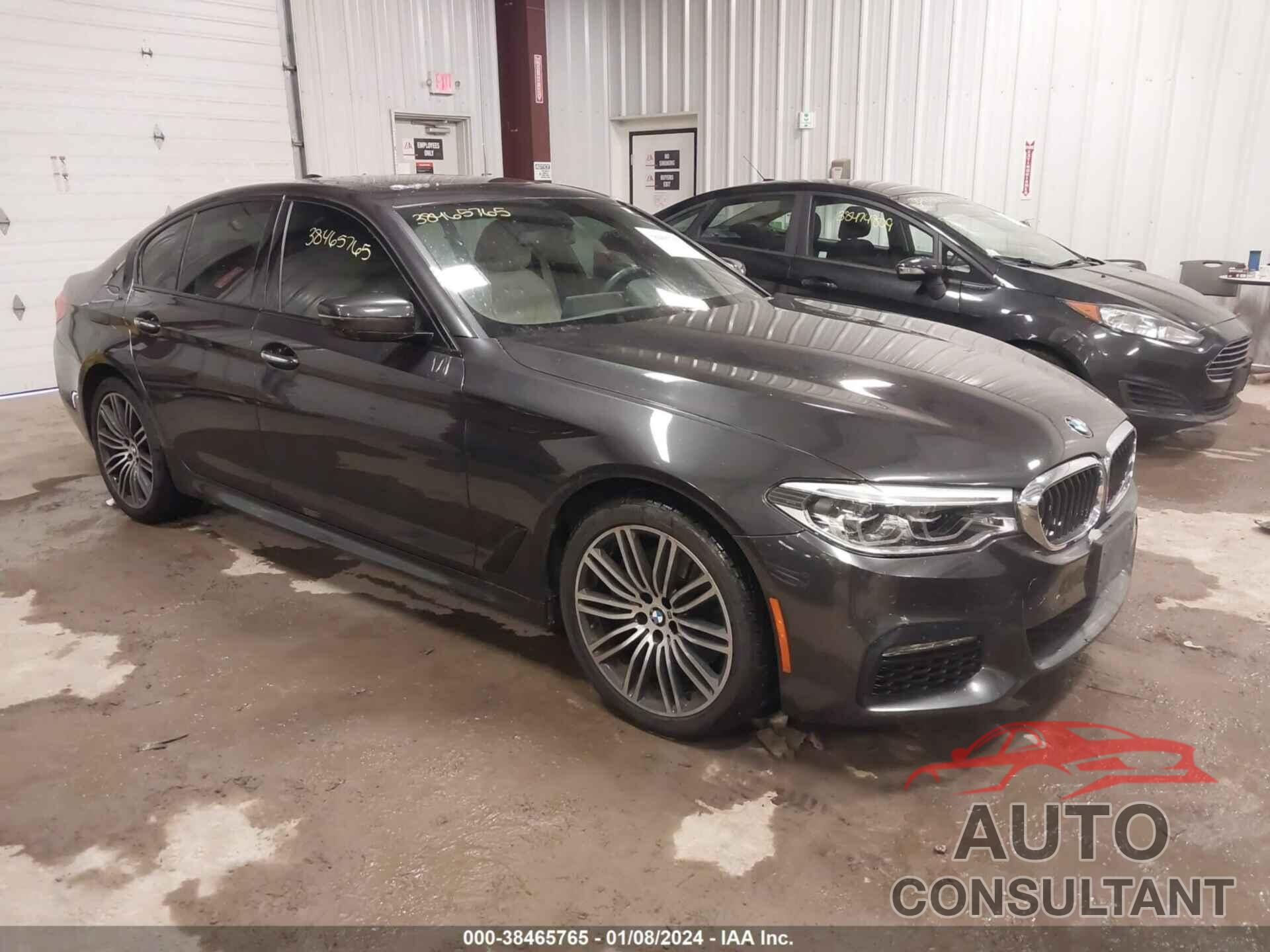 BMW 5 SERIES 2018 - WBAJA7C58JWA71964