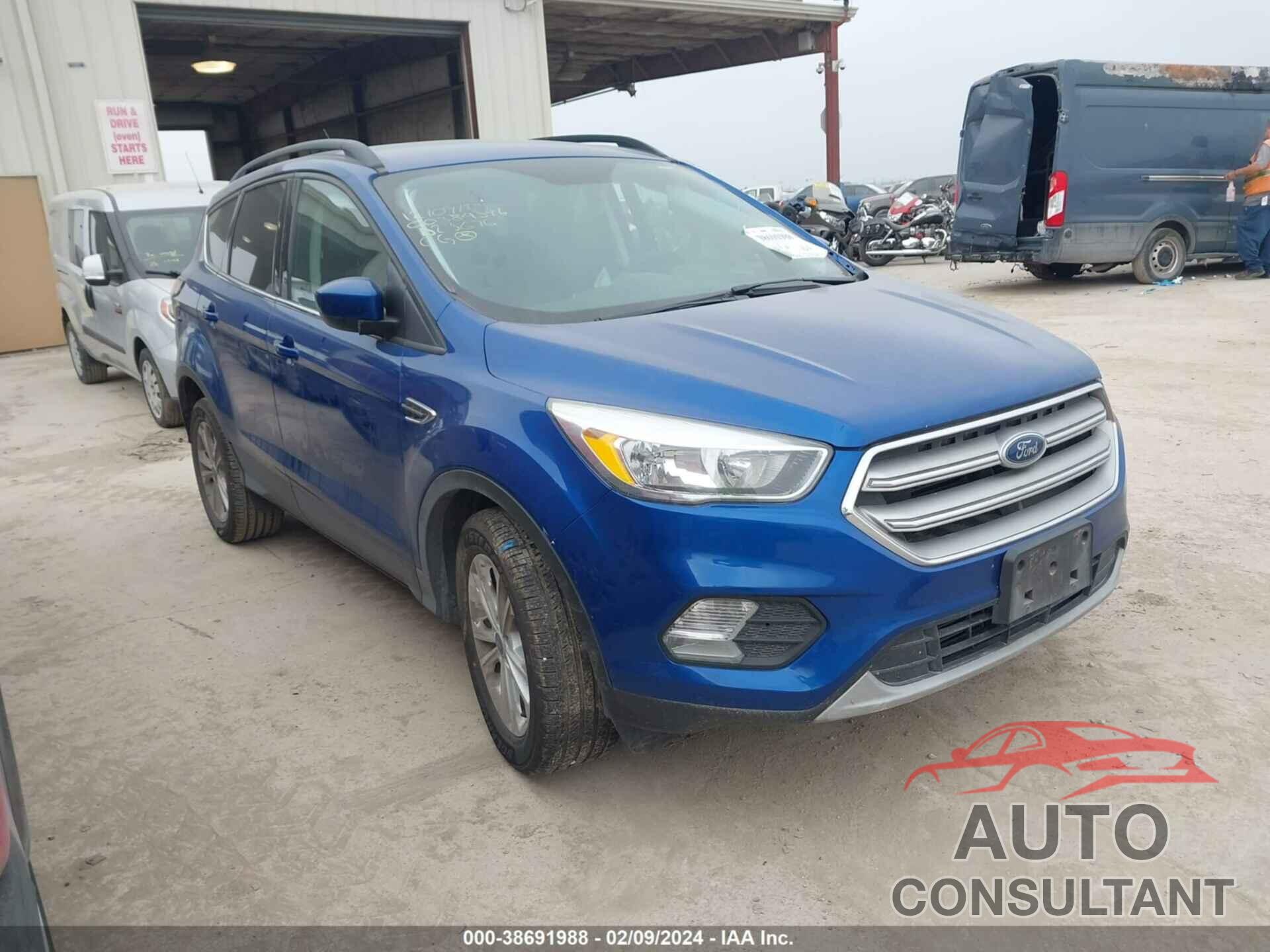 FORD ESCAPE 2018 - 1FMCU0GD4JUD23676