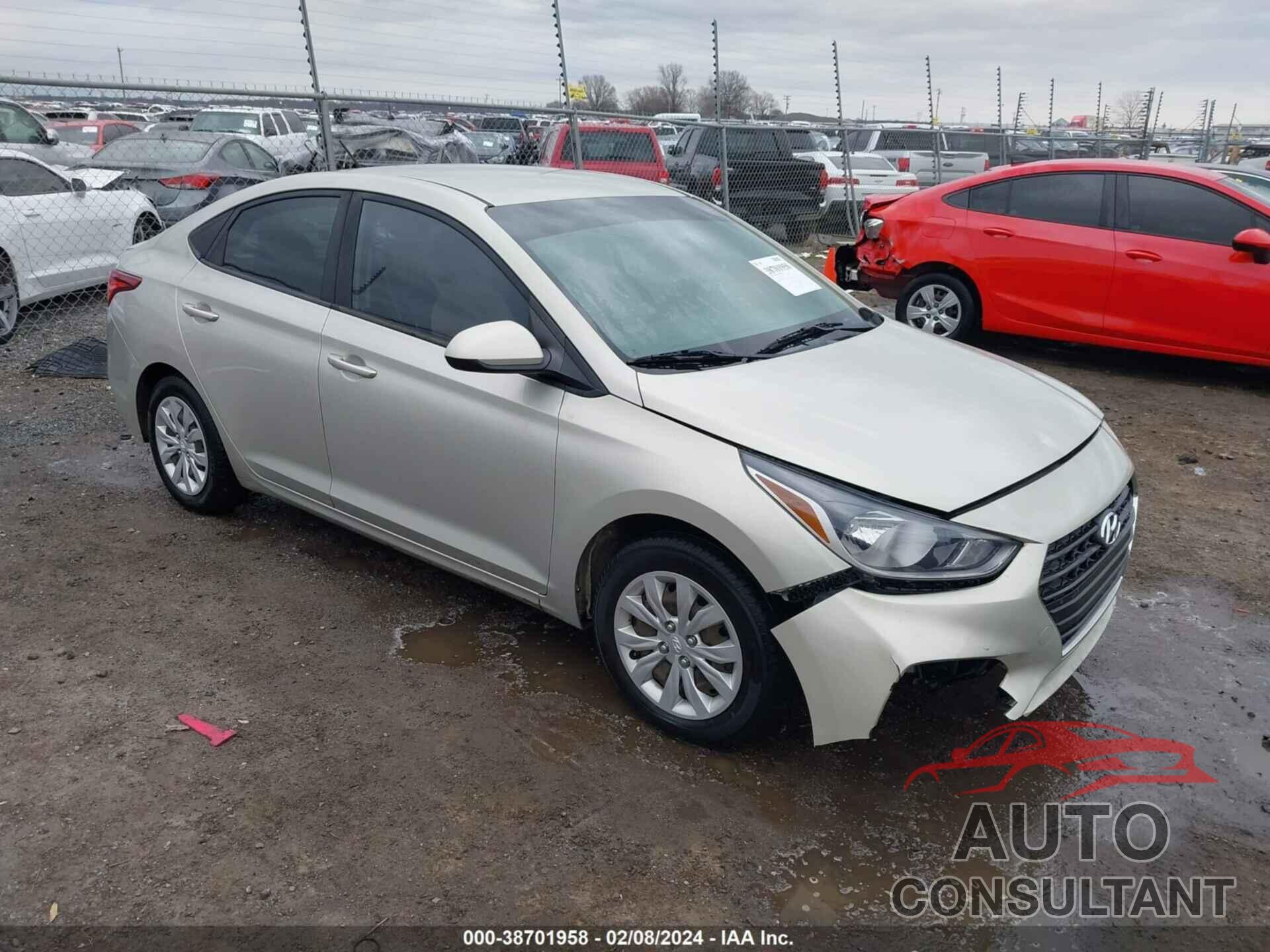 HYUNDAI ACCENT 2018 - 3KPC24A37JE028605