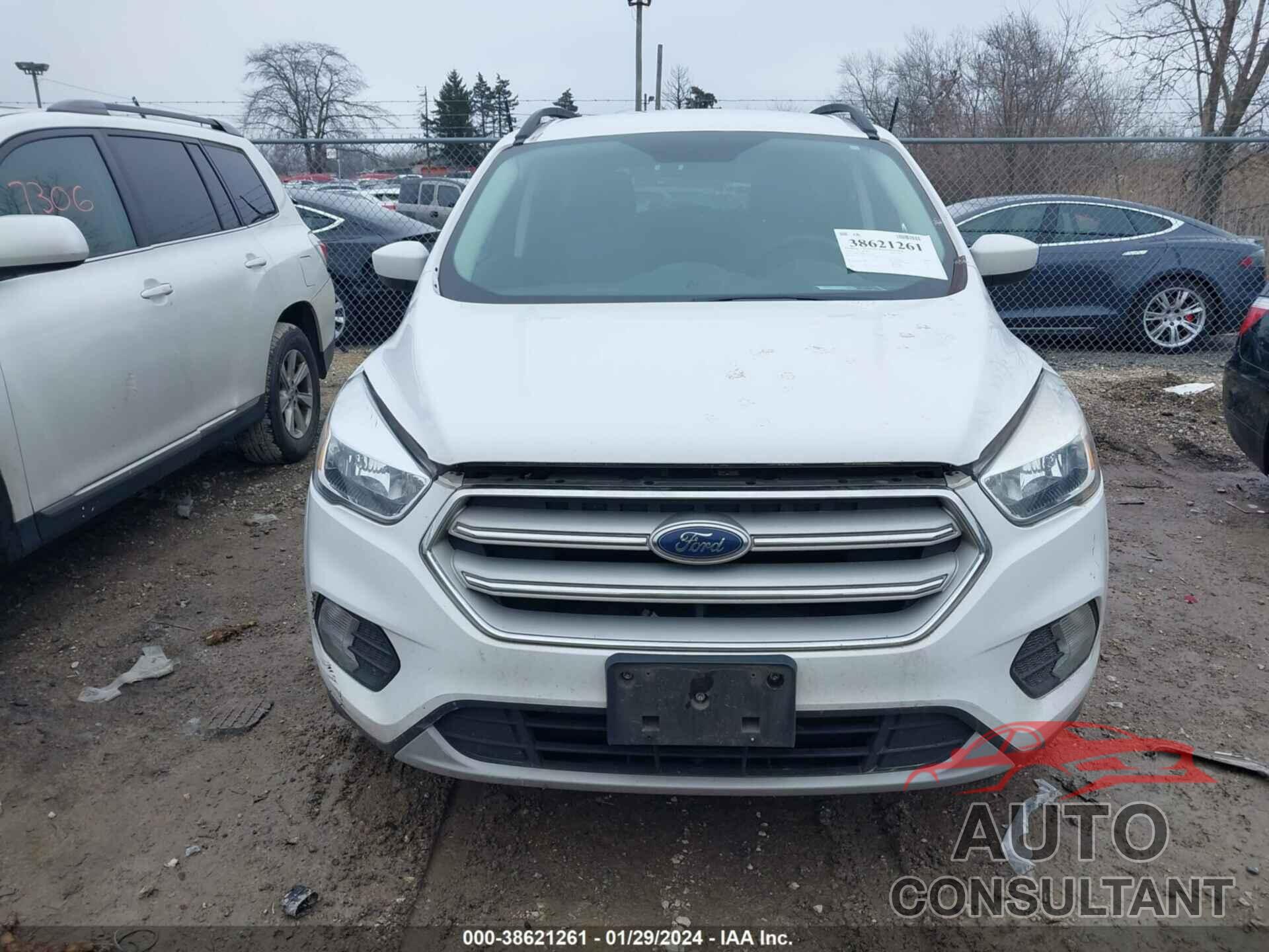 FORD ESCAPE 2018 - 1FMCU0GD4JUC95183