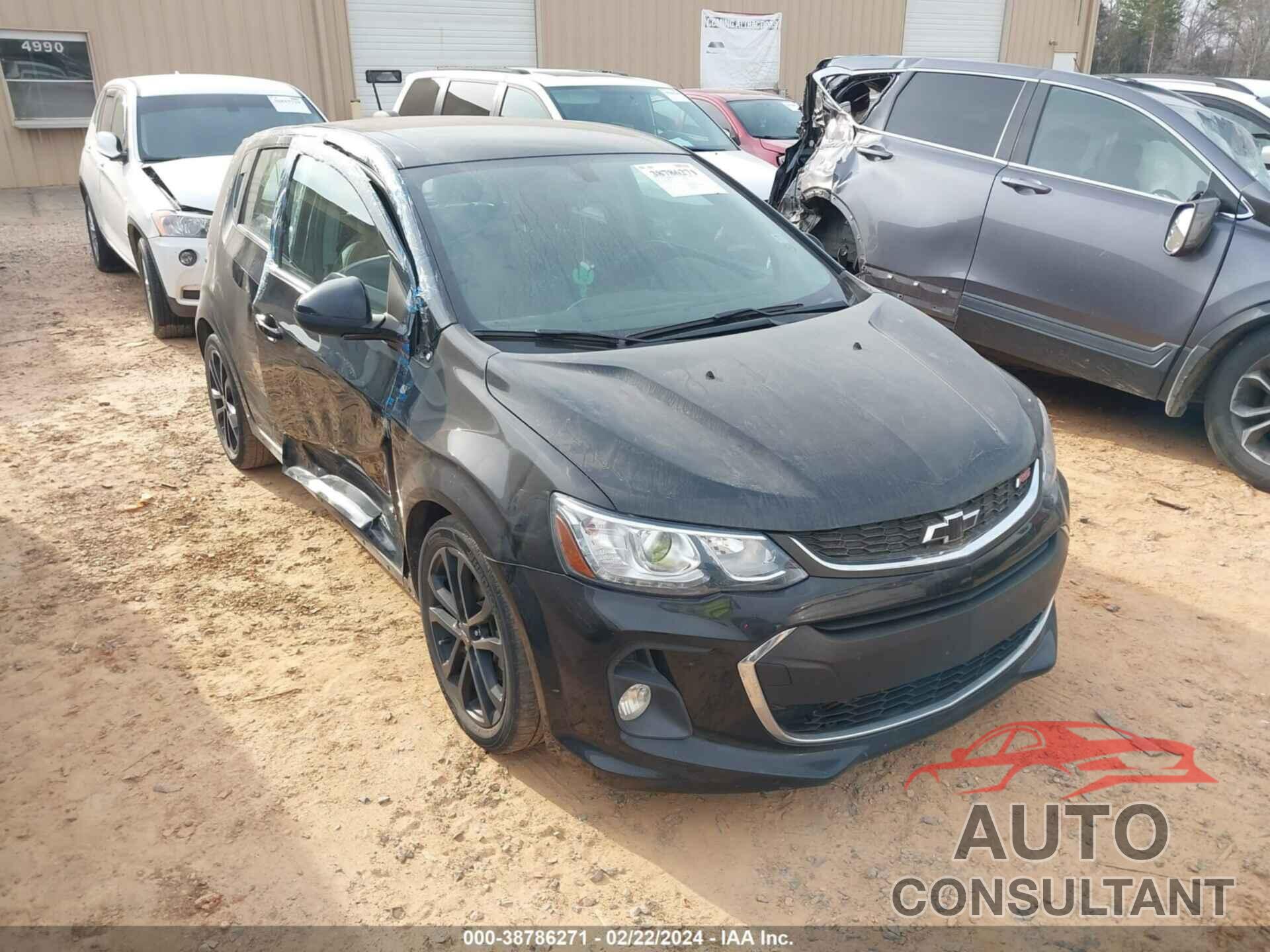 CHEVROLET SONIC 2020 - 1G1JF6SB8L4103824