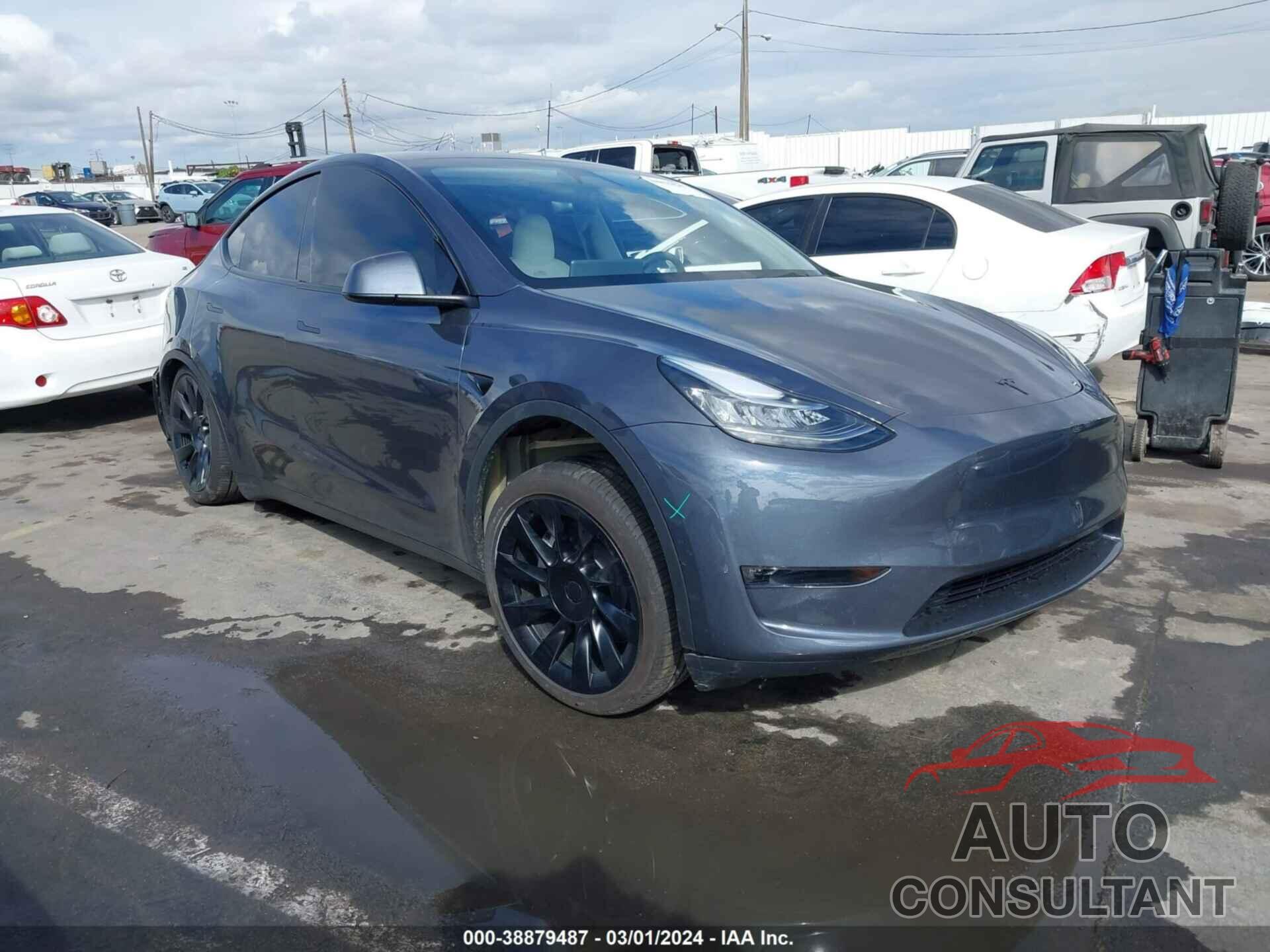 TESLA MODEL Y 2023 - 7SAYGDEE2PA159690