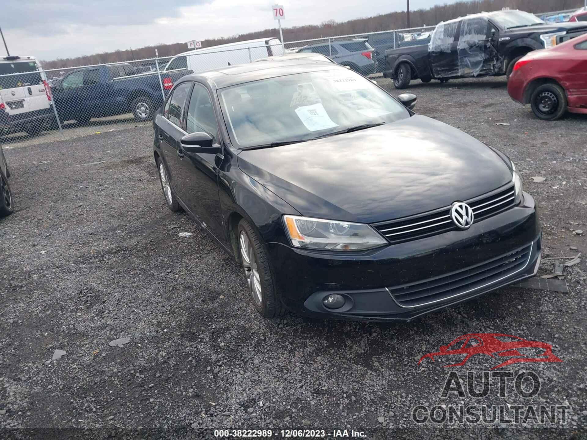 VOLKSWAGEN JETTA 2011 - 3VWLZ7AJ2BM349306
