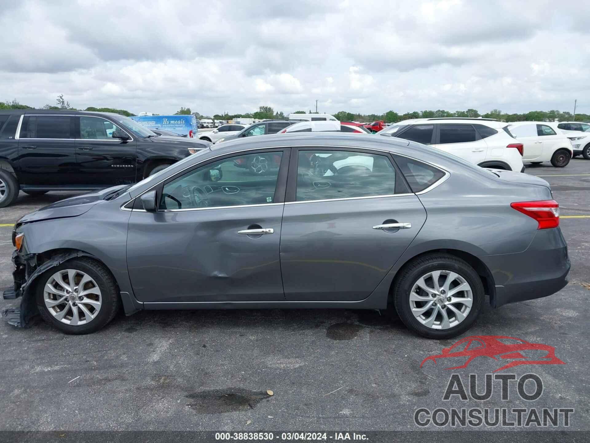 NISSAN SENTRA 2019 - 3N1AB7AP4KL608437