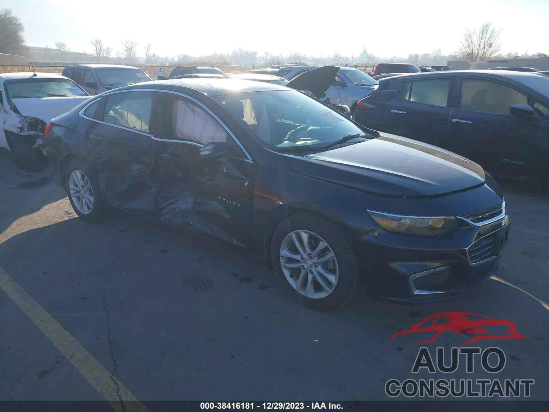 CHEVROLET MALIBU 2018 - 1G1ZD5STXJF236551