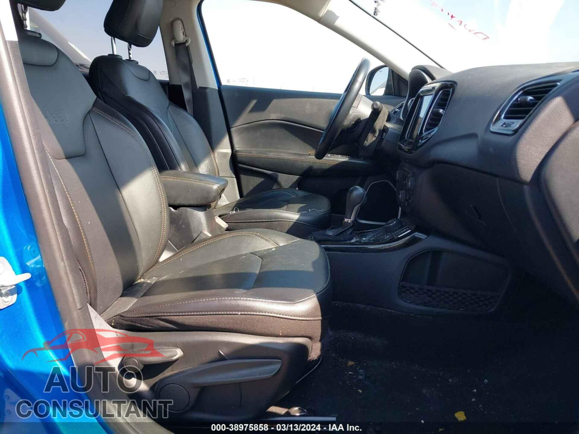 JEEP COMPASS 2019 - 3C4NJDCB8KT842632