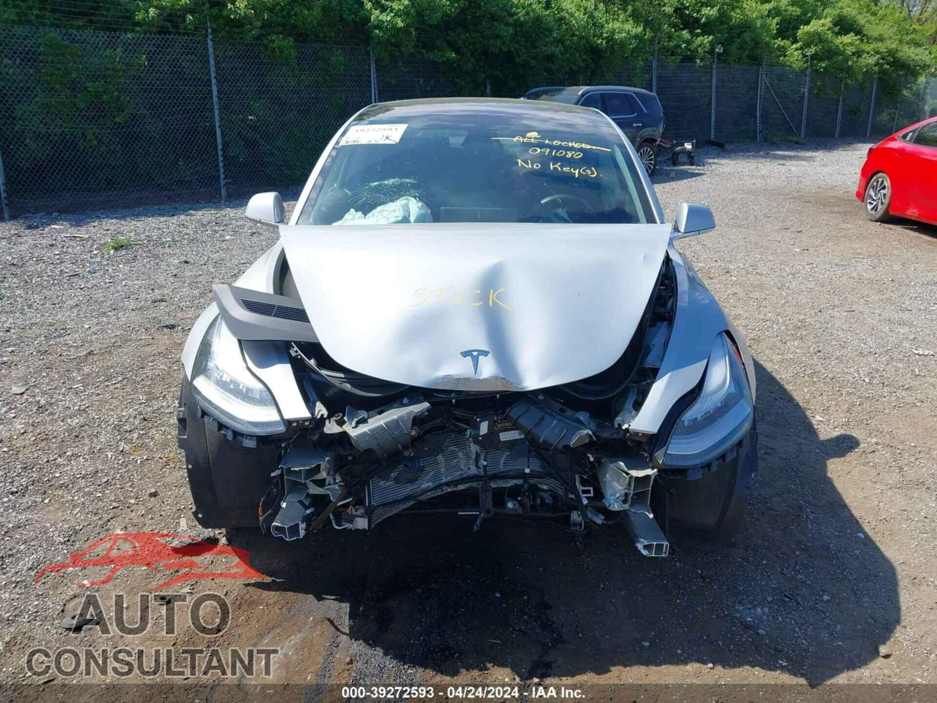 TESLA MODEL 3 2018 - 5YJ3E1EB2JF091080