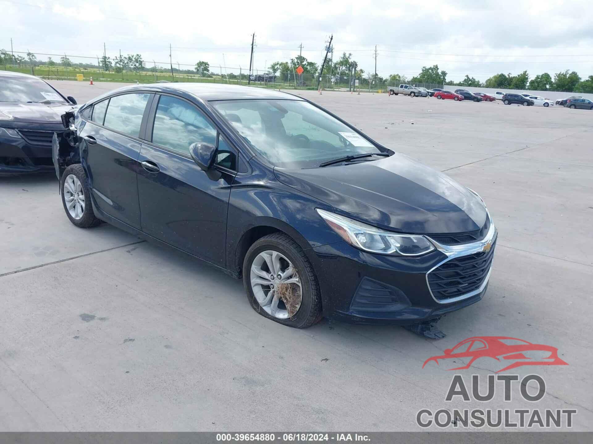 CHEVROLET CRUZE 2019 - 1G1BC5SM7K7130874