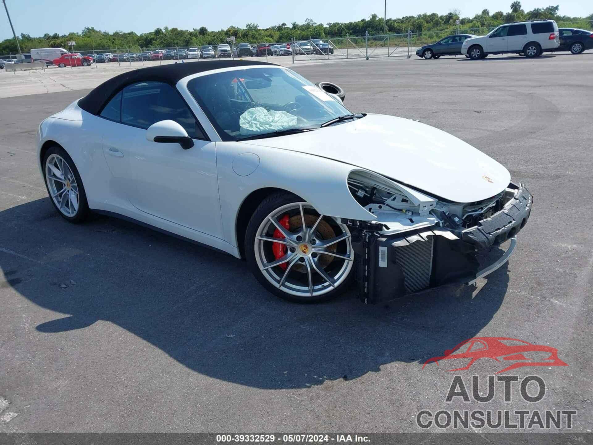 PORSCHE 911 2017 - WP0CB2A9XHS155638