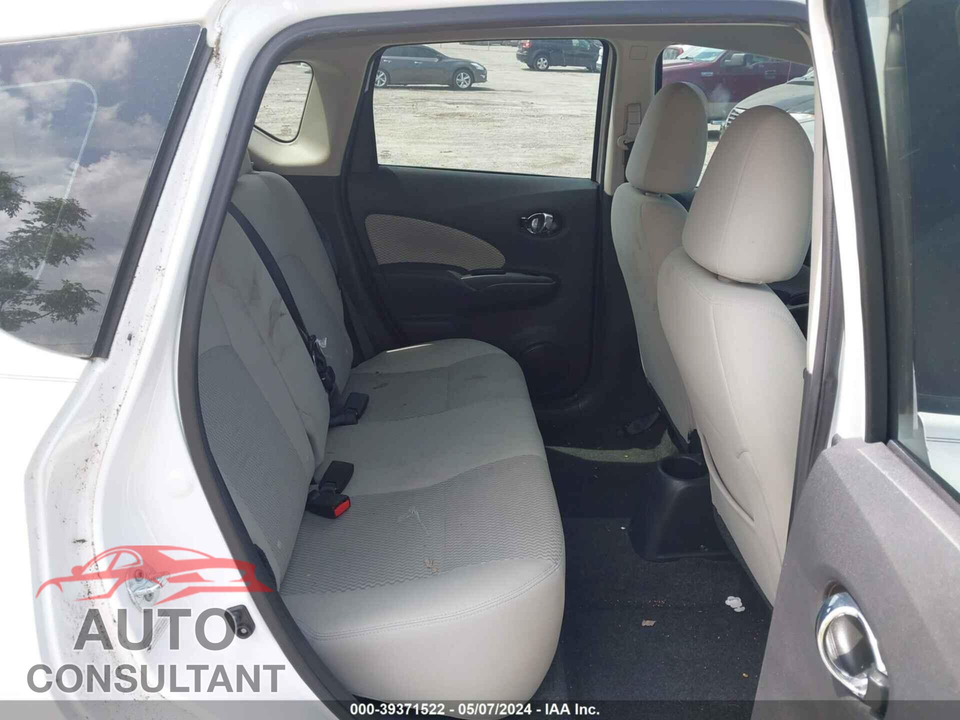 NISSAN VERSA NOTE 2017 - 3N1CE2CP8HL365613