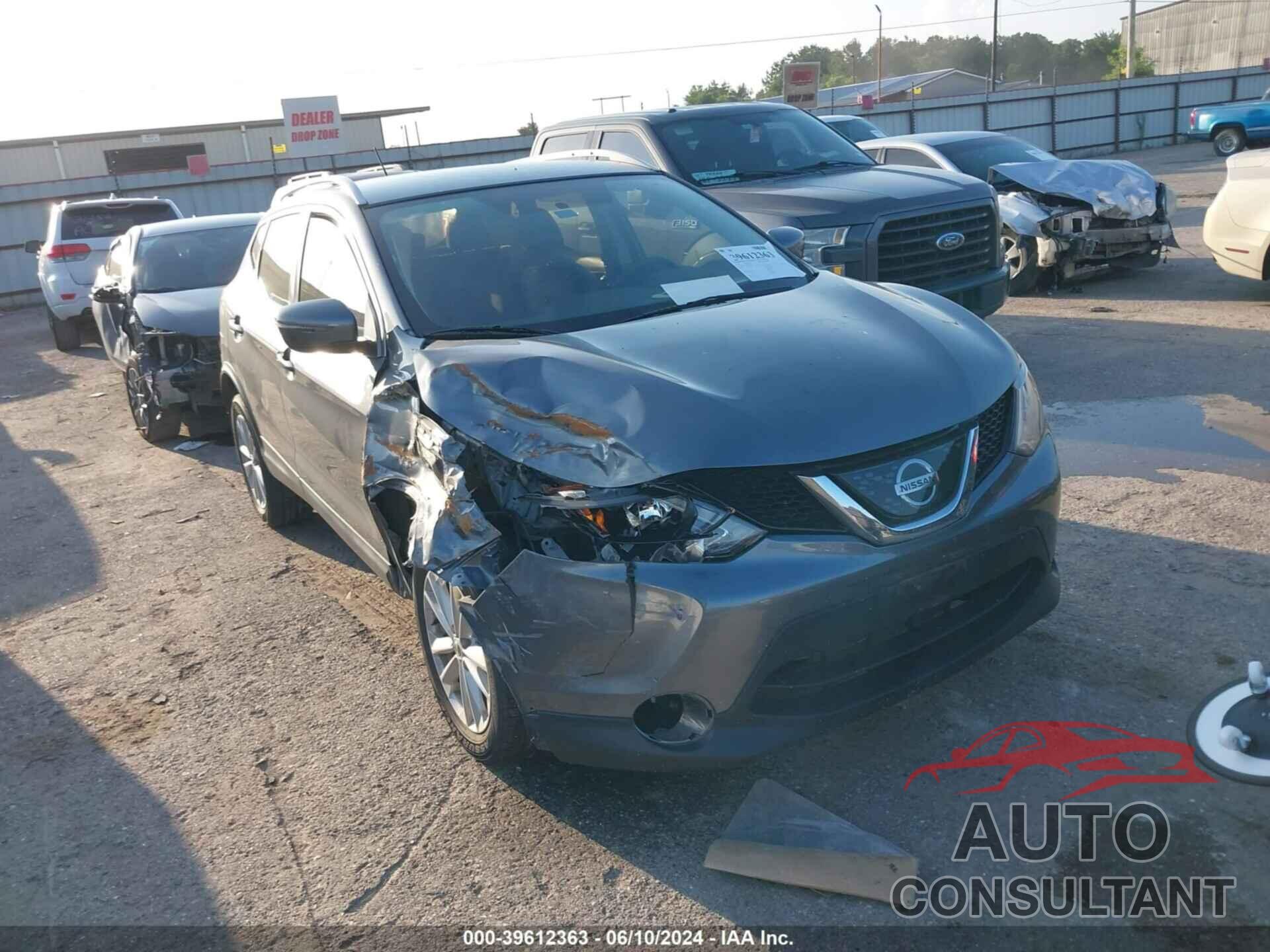 NISSAN ROGUE SPORT 2018 - JN1BJ1CP6JW186357