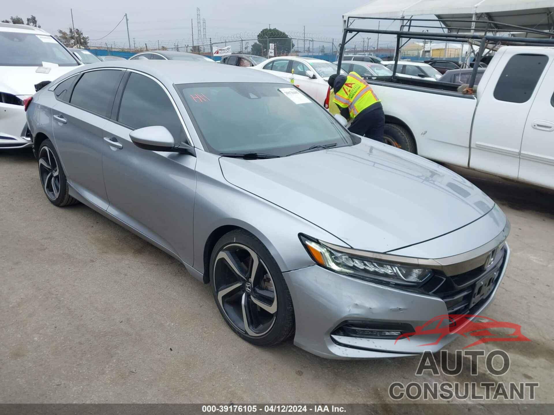 HONDA ACCORD 2018 - 1HGCV1F33JA063578