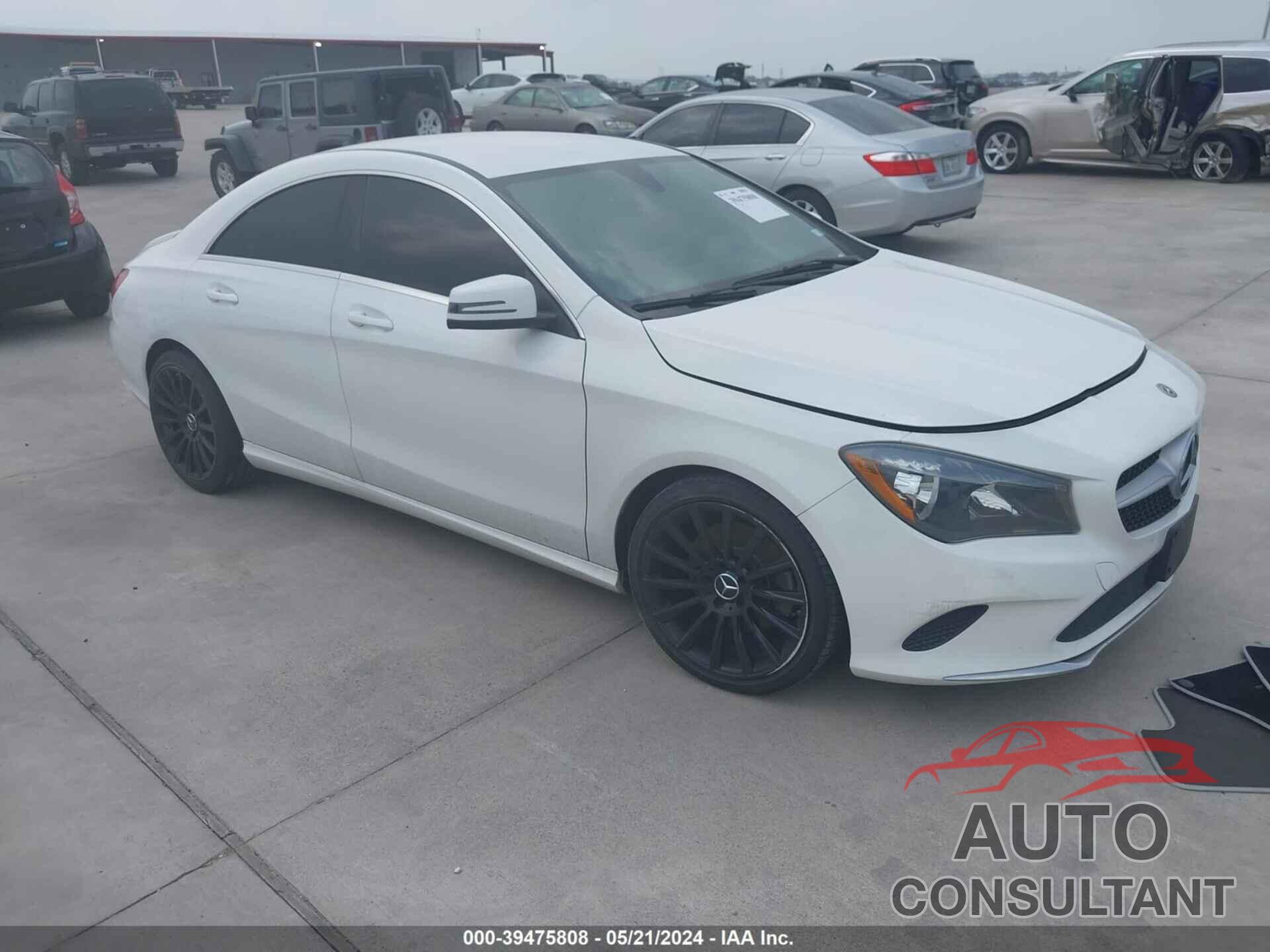 MERCEDES-BENZ CLA 250 2018 - WDDSJ4EB4JN642156