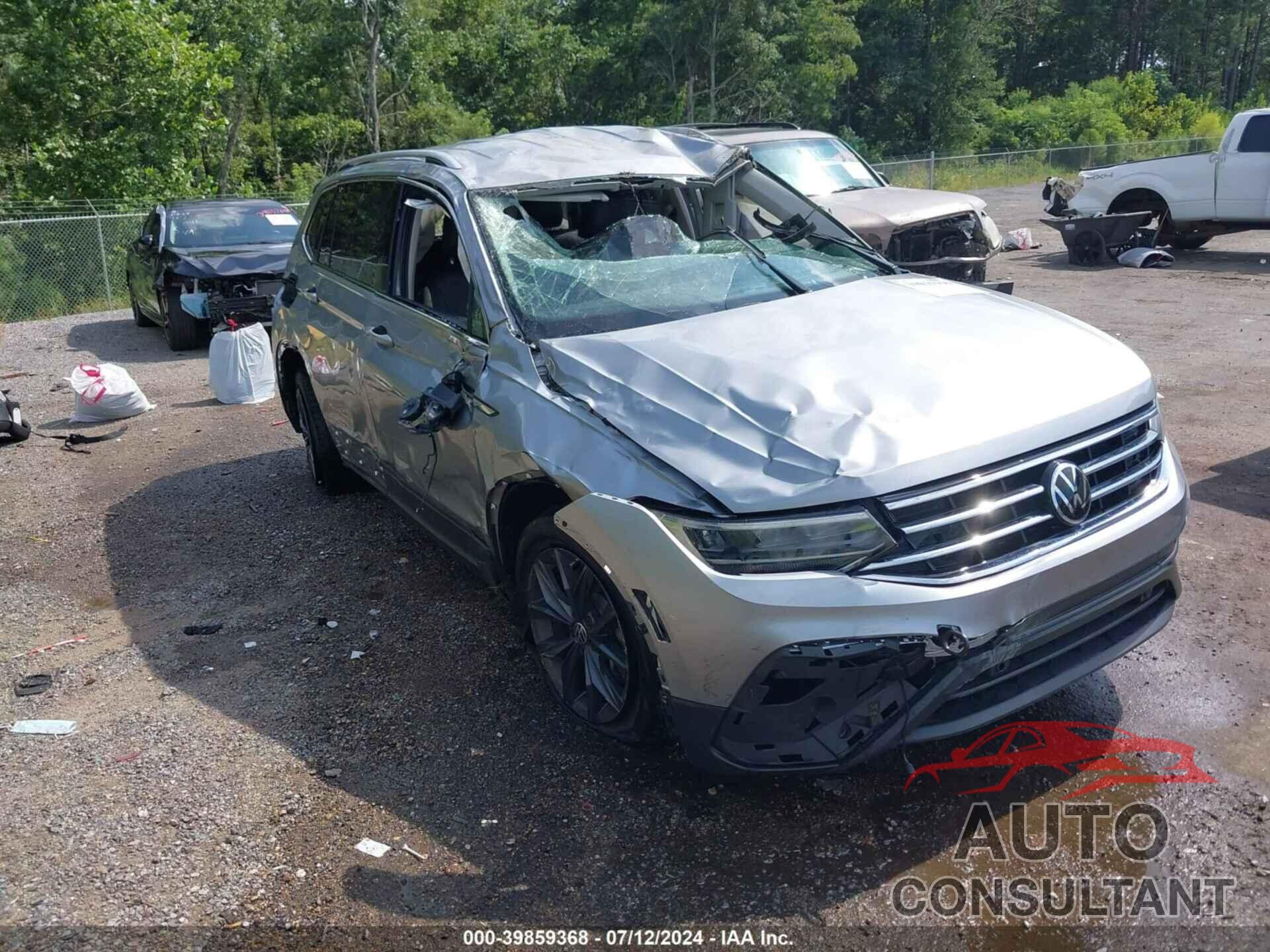 VOLKSWAGEN TIGUAN 2022 - 3VV3B7AX0NM077517