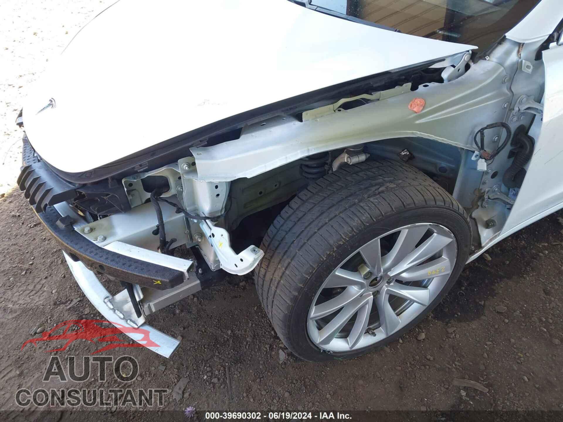 TESLA MODEL 3 2018 - 5YJ3E1EA9JF169636