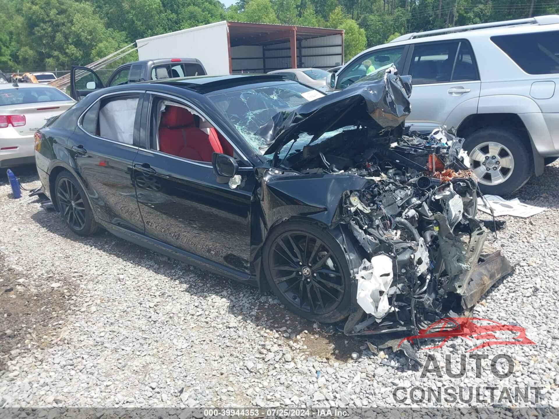 TOYOTA CAMRY 2023 - 4T1K61AK4PU740775