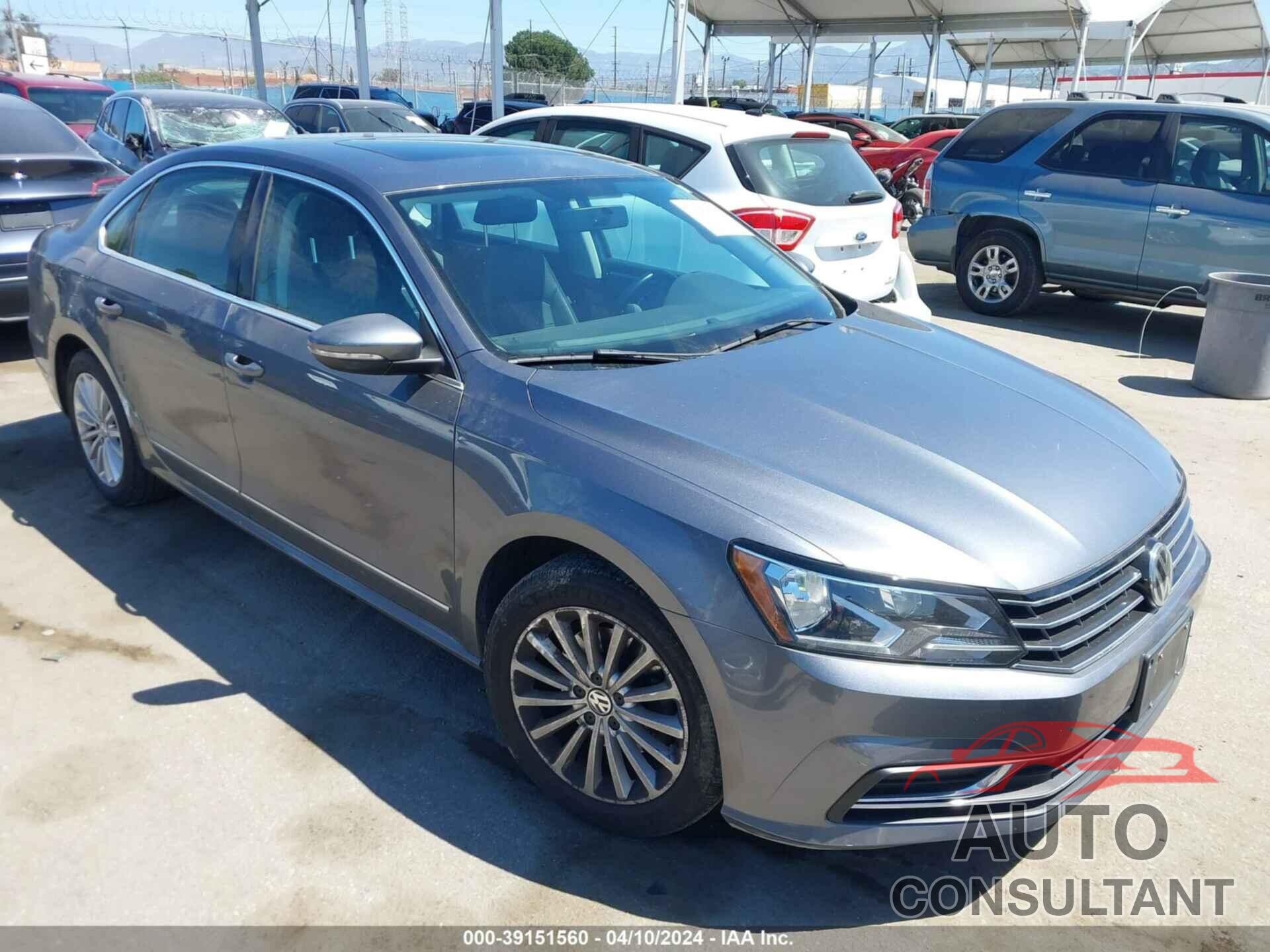 VOLKSWAGEN PASSAT 2016 - 1VWBT7A32GC015526