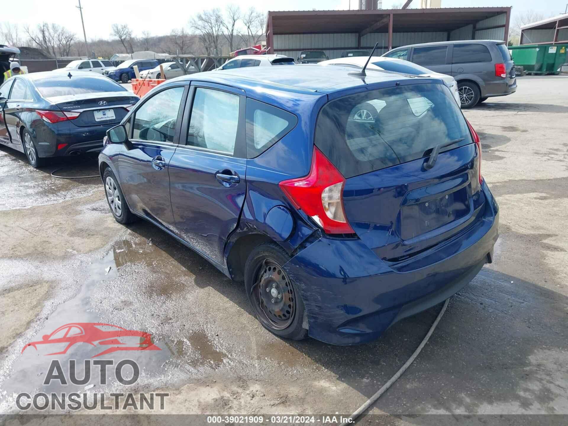 NISSAN VERSA NOTE 2017 - 3N1CE2CP3HL366491