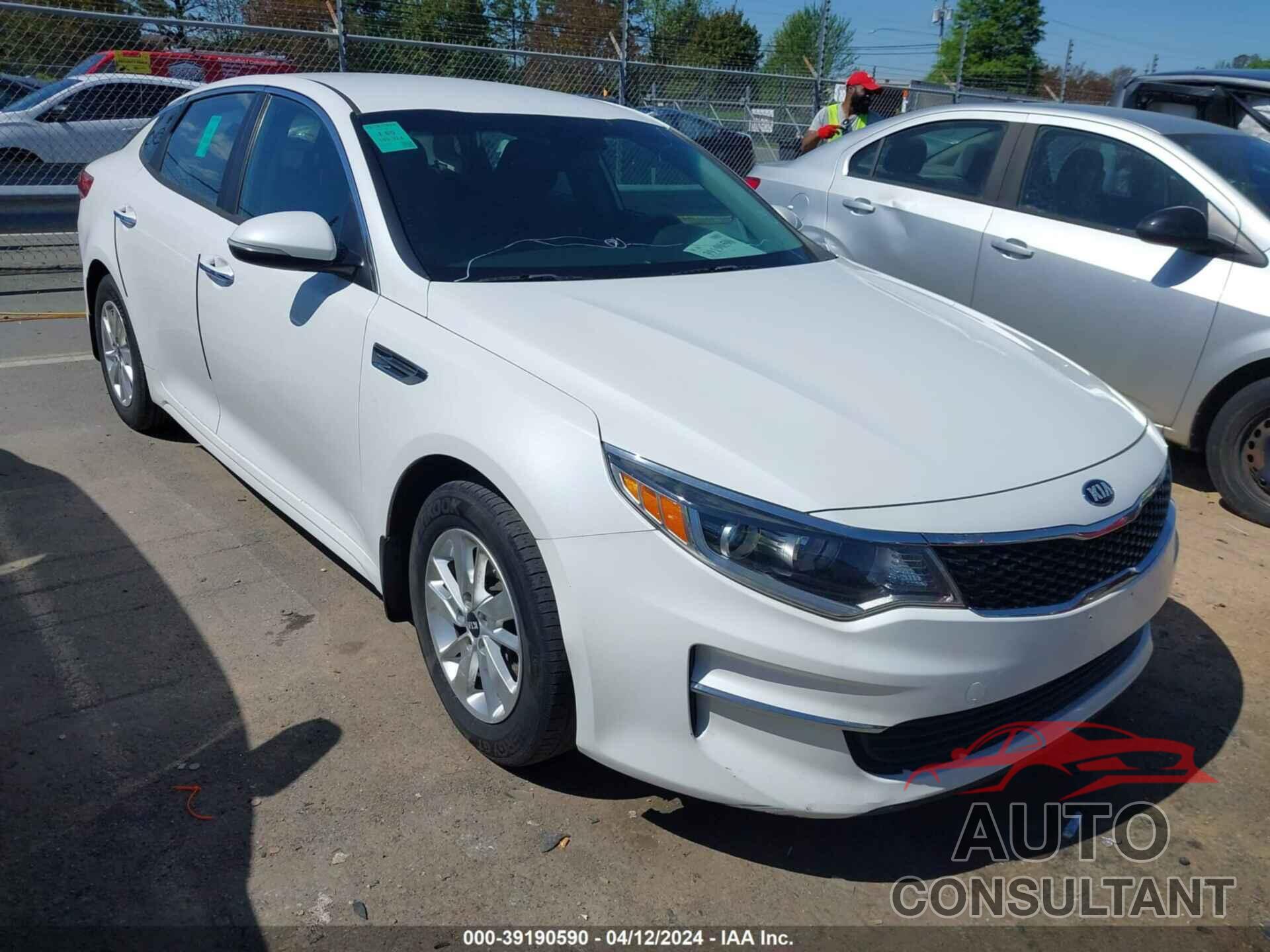 KIA OPTIMA 2016 - KNAGT4L36G5103680