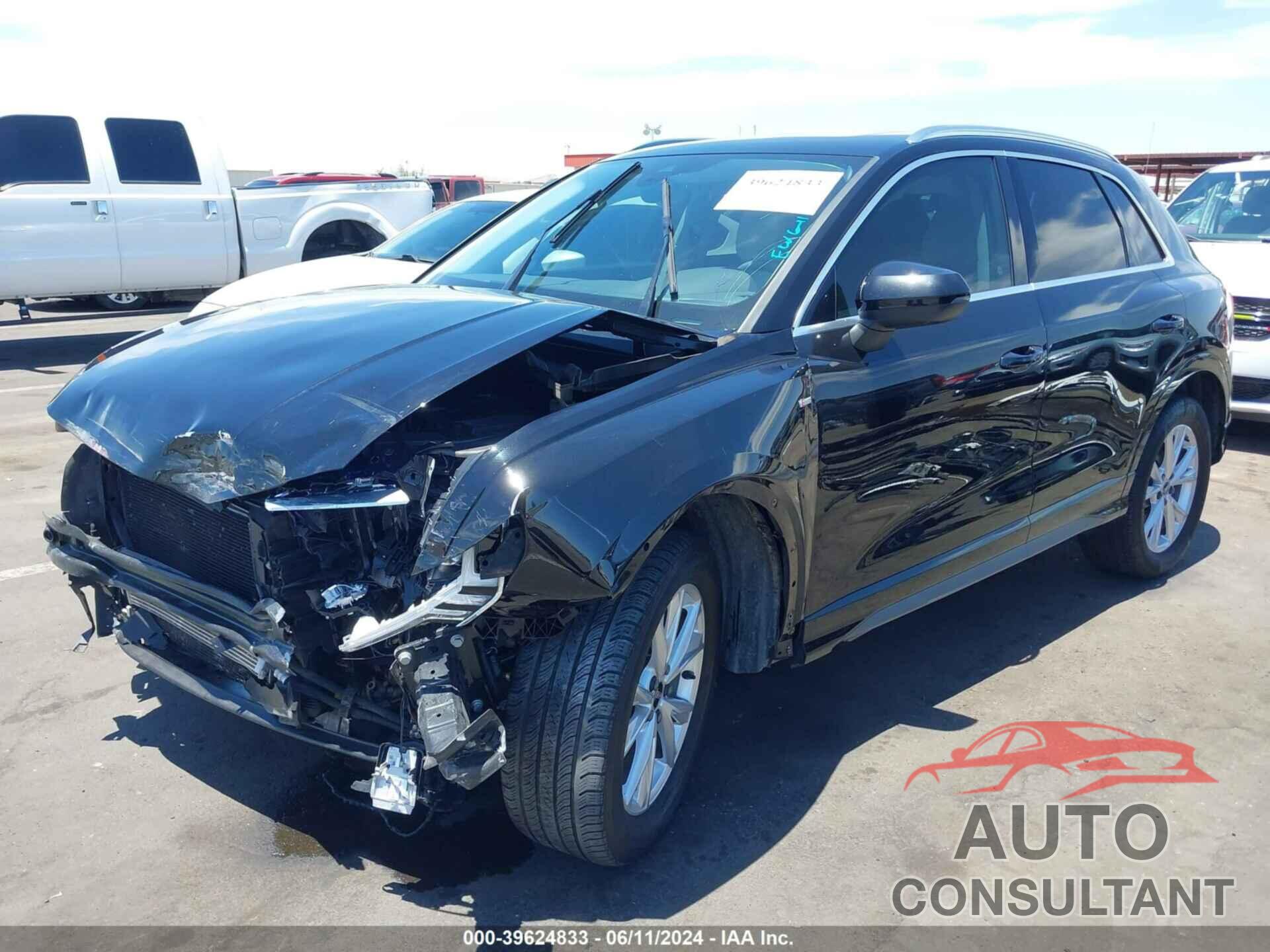 AUDI Q3 2021 - WA1EECF38M1069636