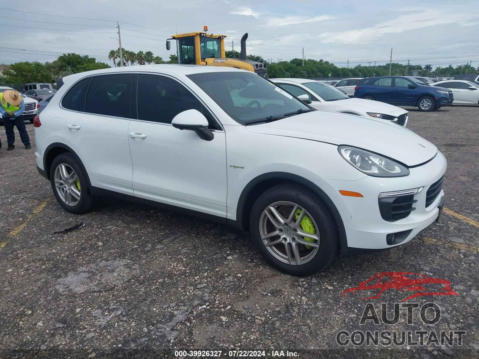 PORSCHE CAYENNE E-HYBRID 2016 - WP1AE2A24GLA60808