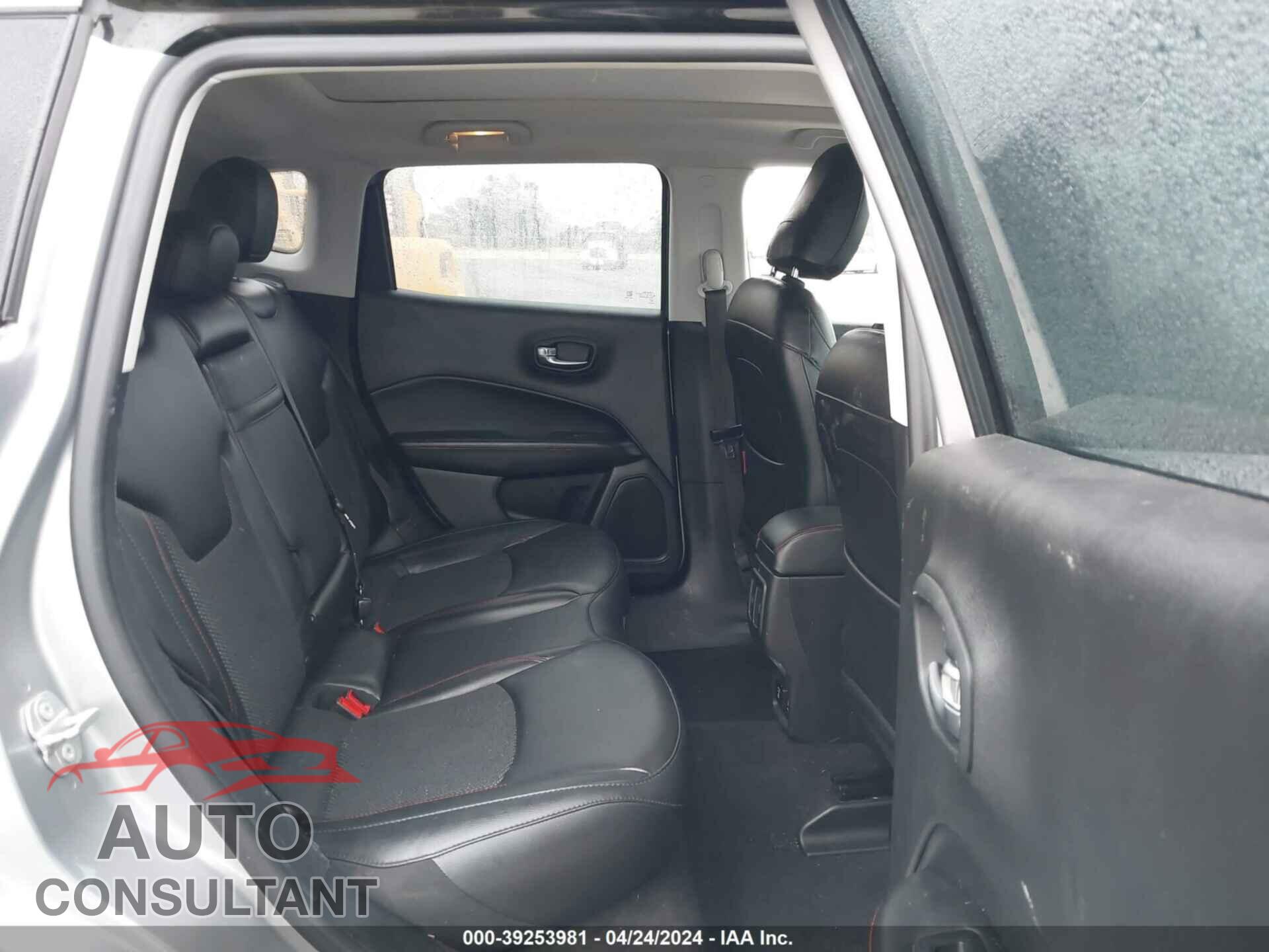 JEEP COMPASS 2019 - 3C4NJDDB3KT620336