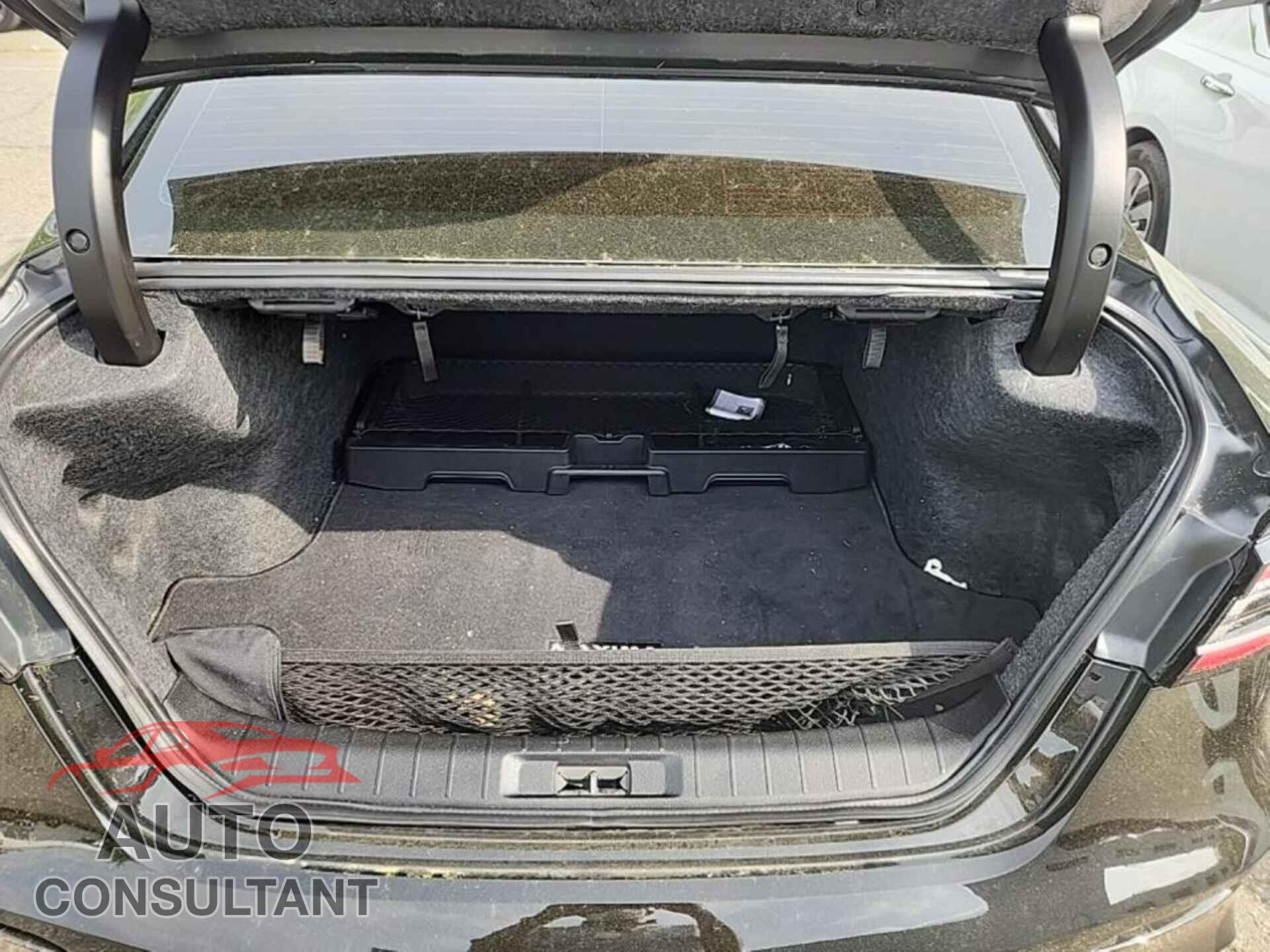 NISSAN MAXIMA 2023 - 1N4AA6EV4PC501075
