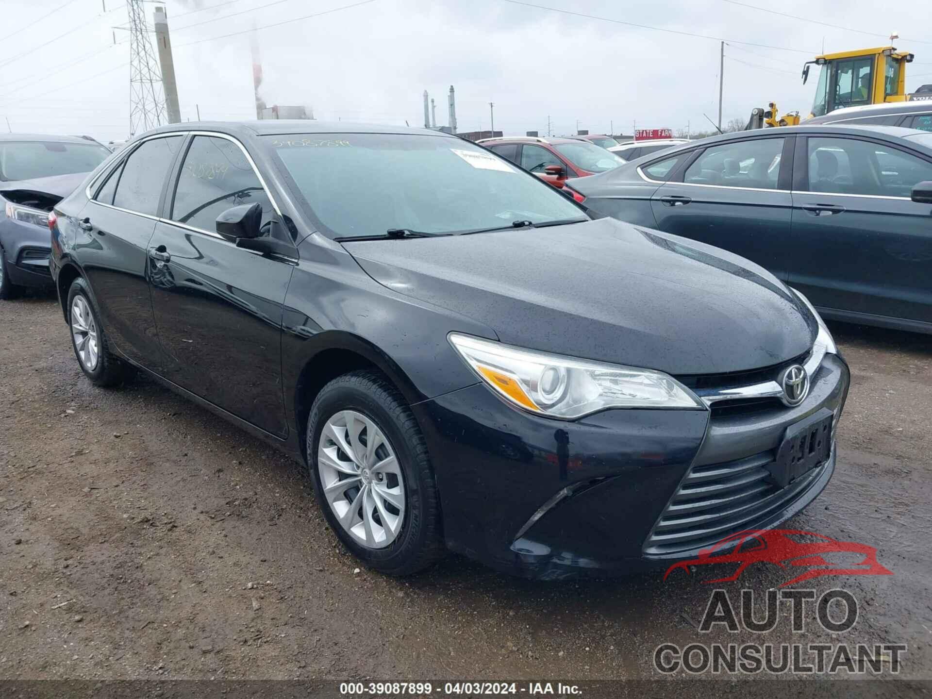 TOYOTA CAMRY 2016 - 4T4BF1FKXGR564703