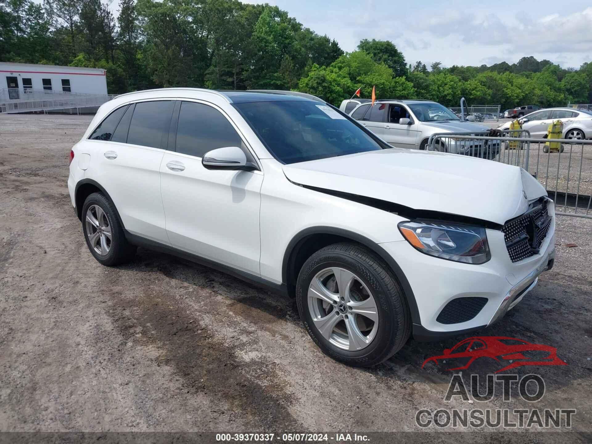 MERCEDES-BENZ GLC 300 2018 - WDC0G4JBXJV020516
