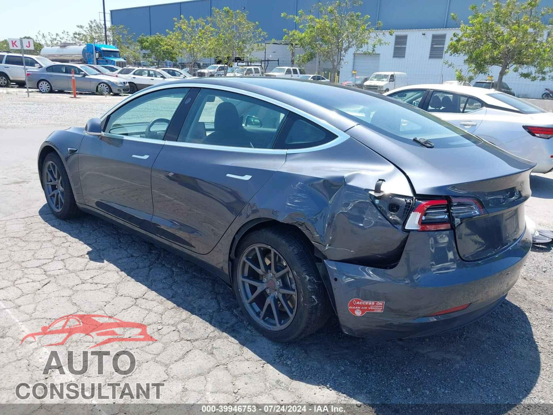 TESLA MODEL 3 2018 - 5YJ3E1EA6JF038549