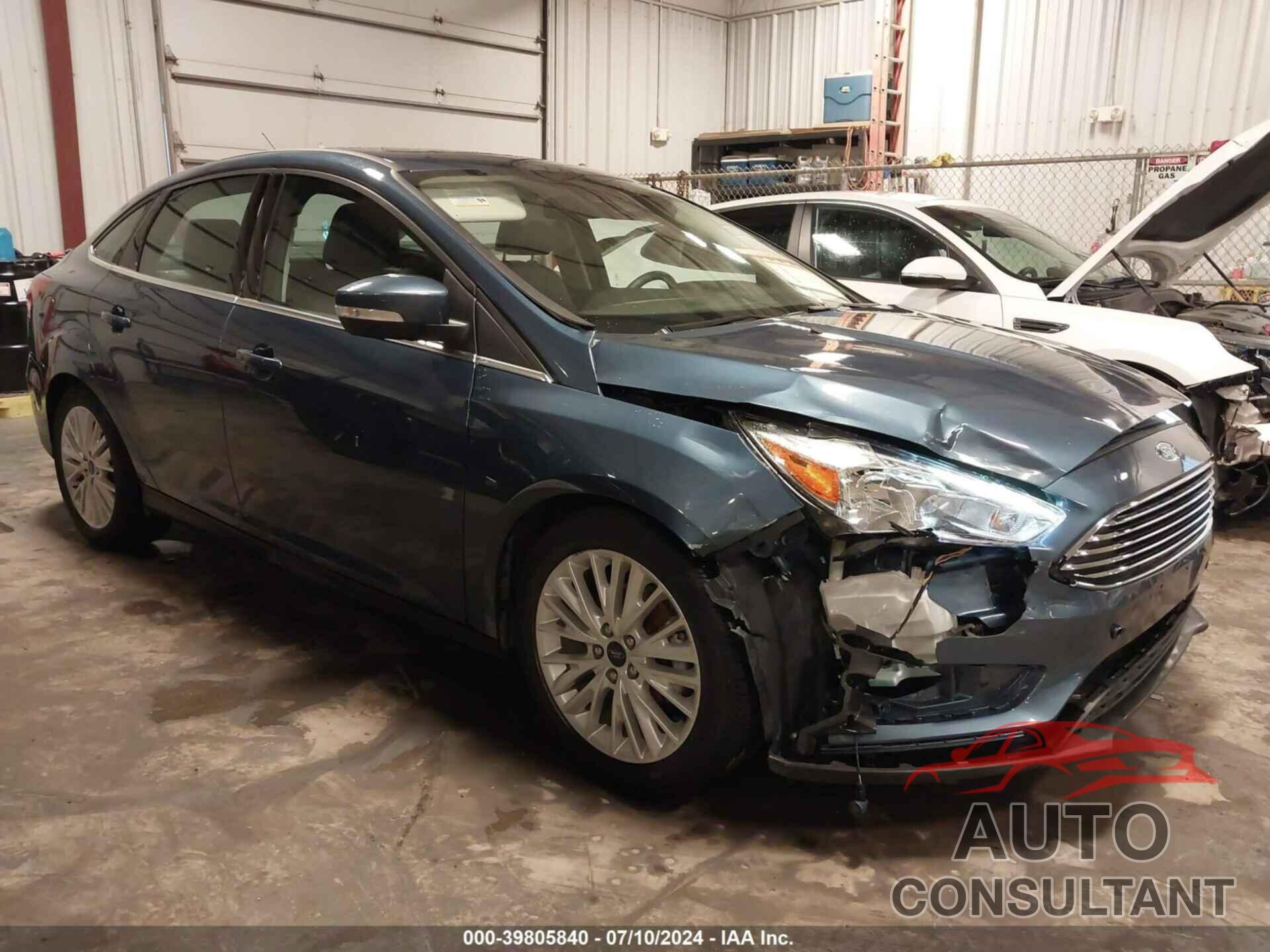 FORD FOCUS 2018 - 1FADP3J28JL204954