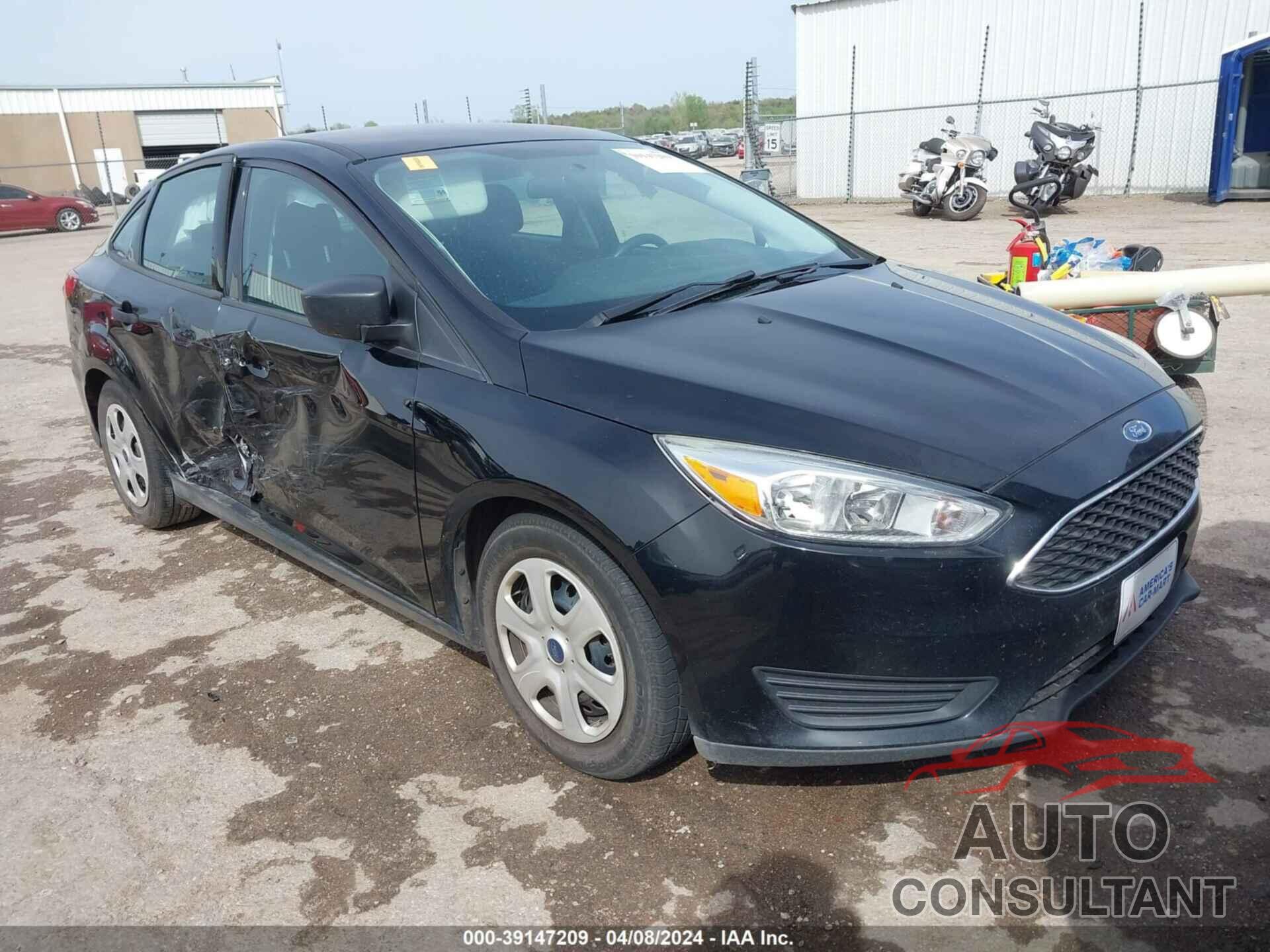 FORD FOCUS 2016 - 1FADP3E21GL225261