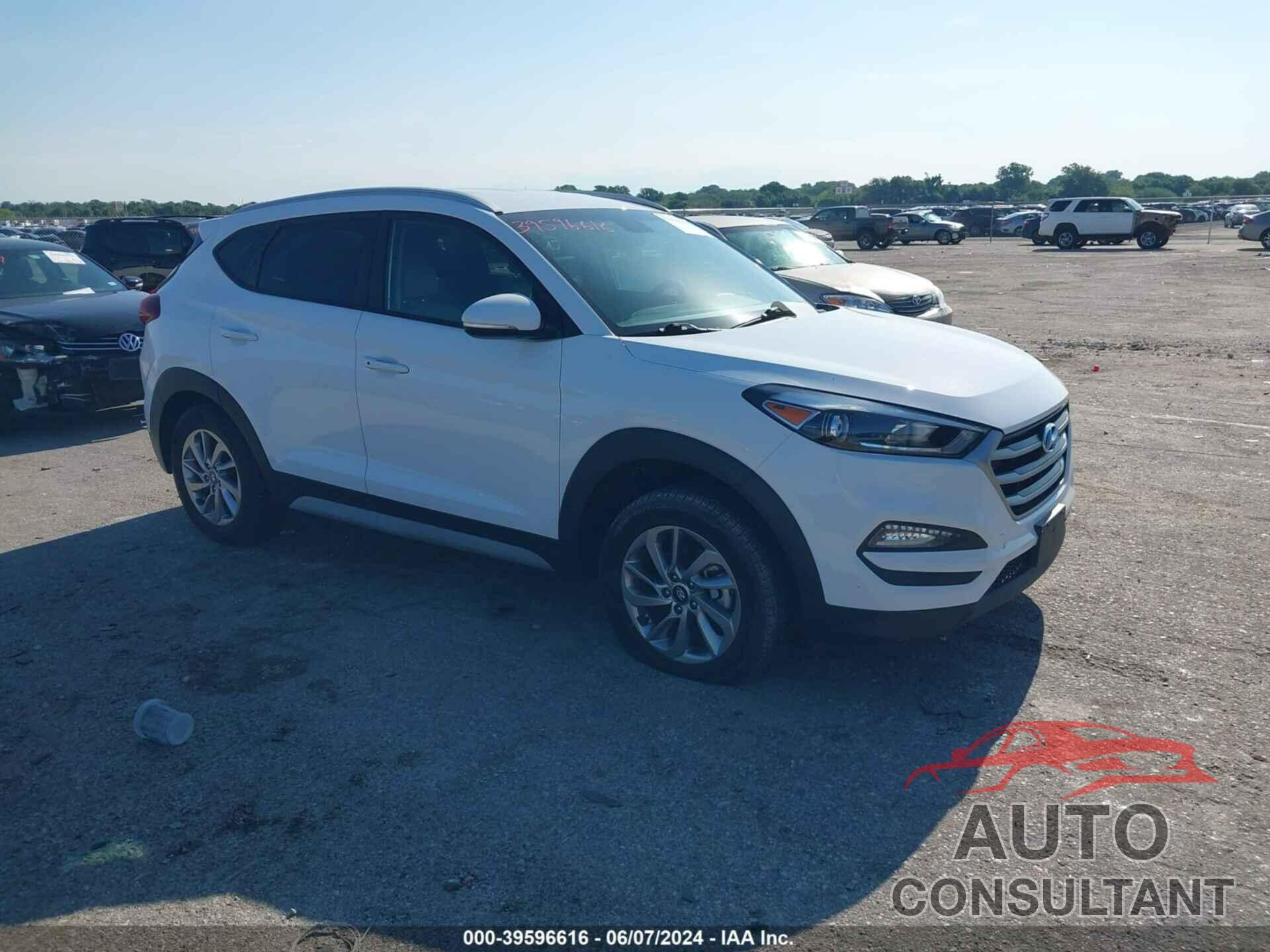 HYUNDAI TUCSON 2017 - KM8J33A49HU508773