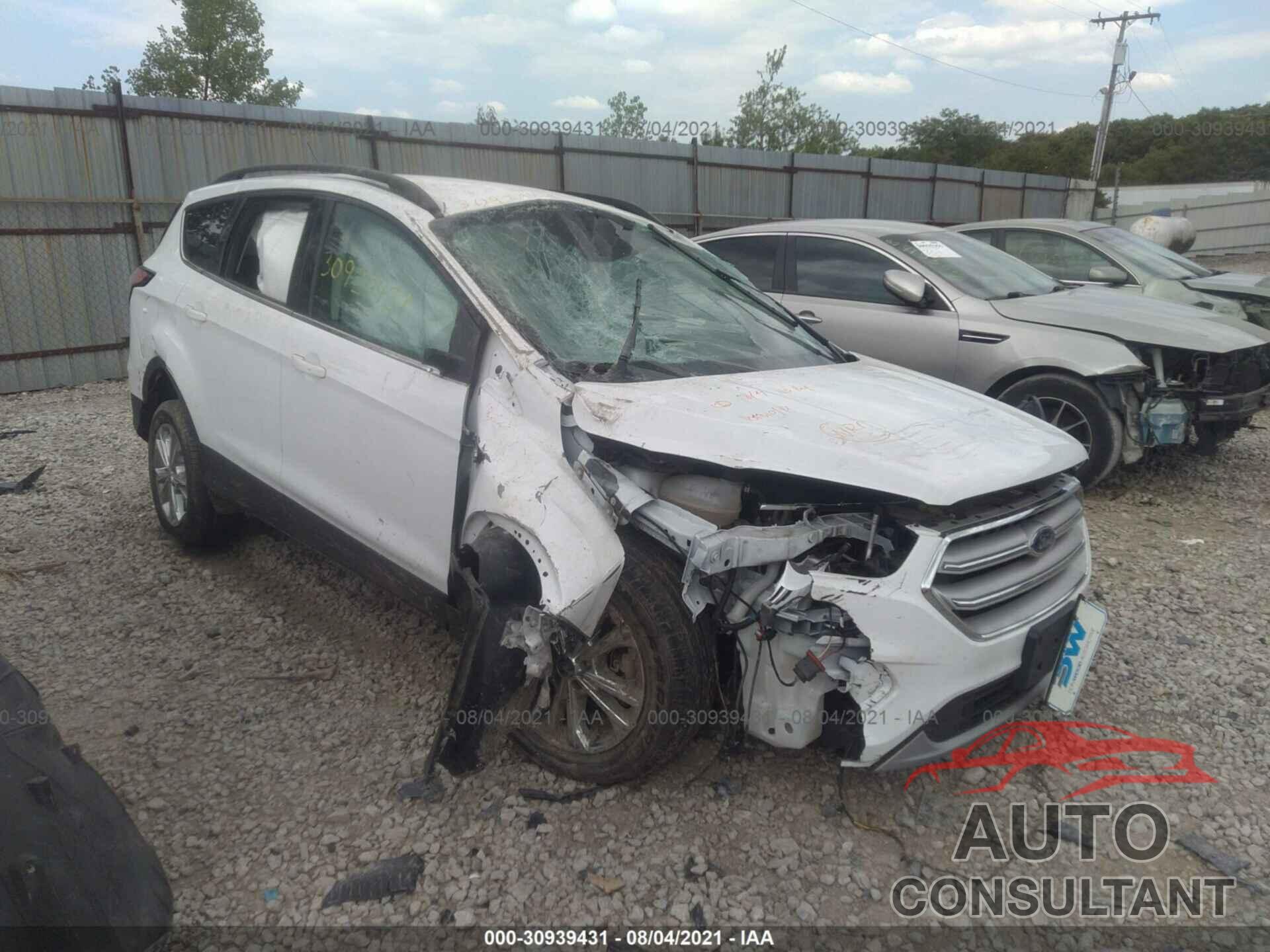 FORD ESCAPE 2018 - 1FMCU9GD7JUC11166