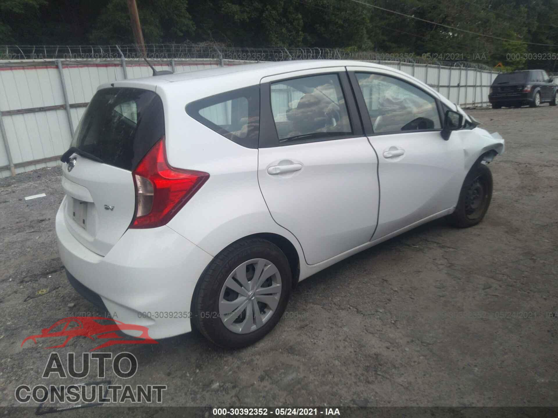 NISSAN VERSA NOTE 2017 - 3N1CE2CP3HL370329