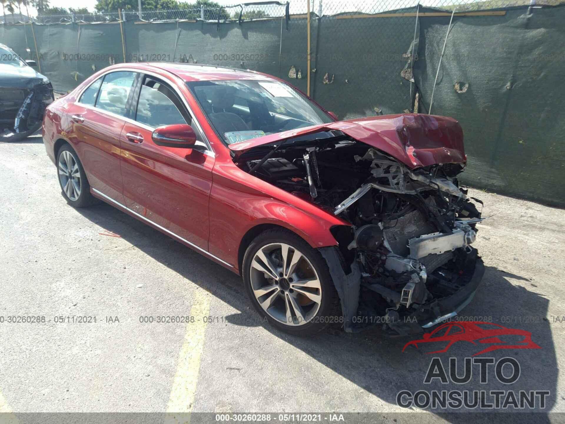 MERCEDES-BENZ C-CLASS 2018 - 55SWF4JB6JU273199