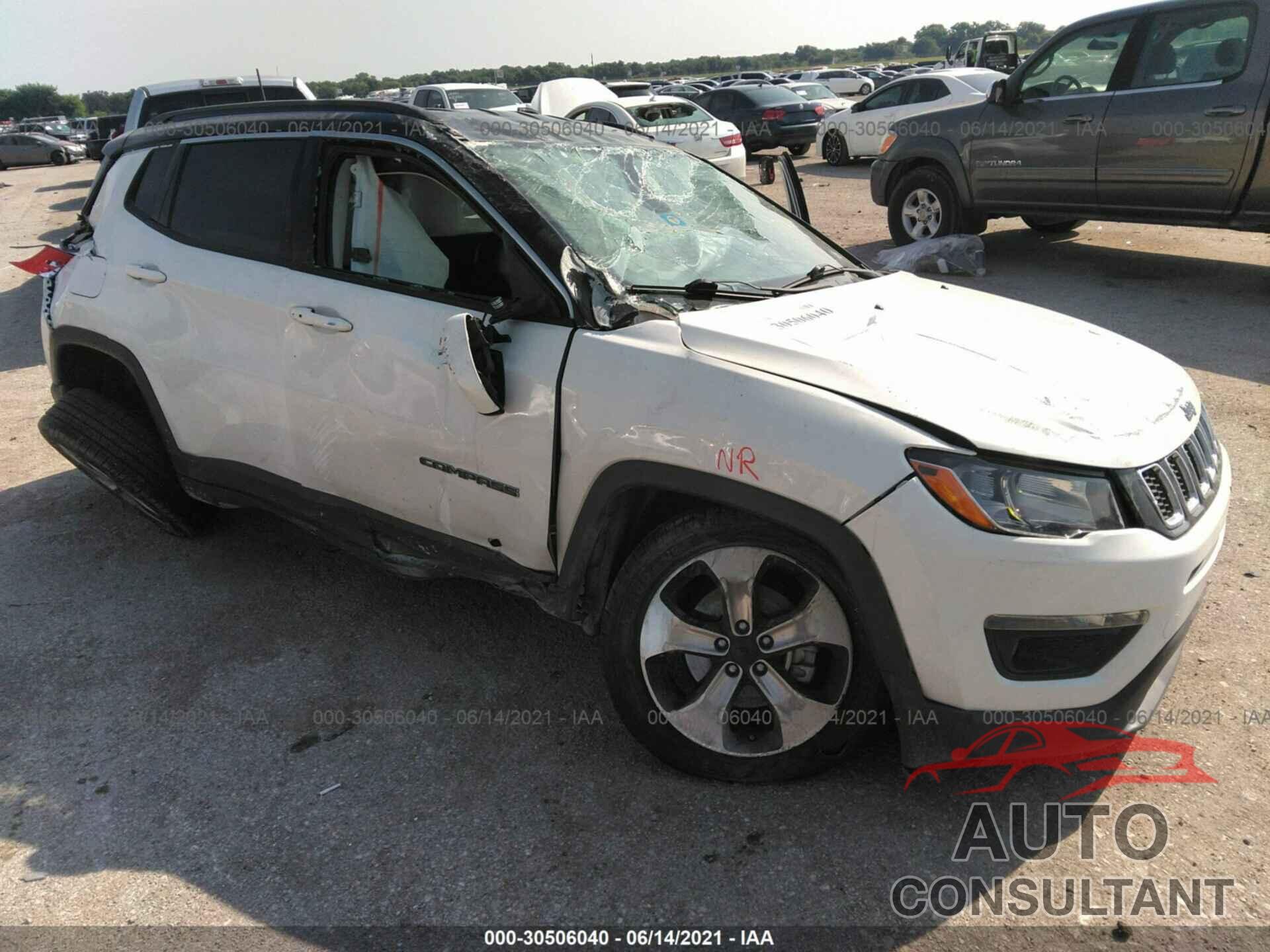 JEEP COMPASS 2018 - 3C4NJCBB6JT137421