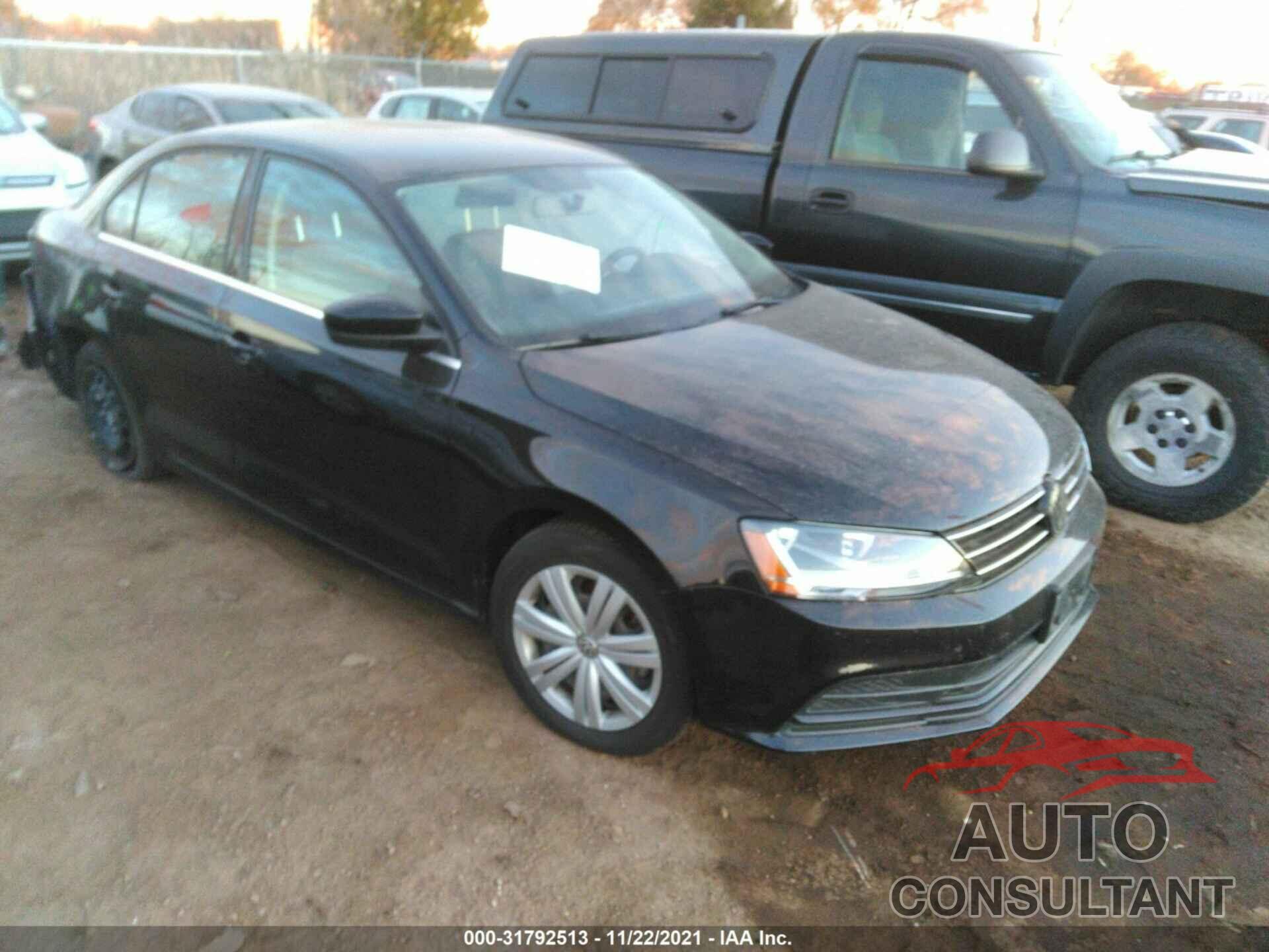 VOLKSWAGEN JETTA 2017 - 3VW2B7AJ5HM322884
