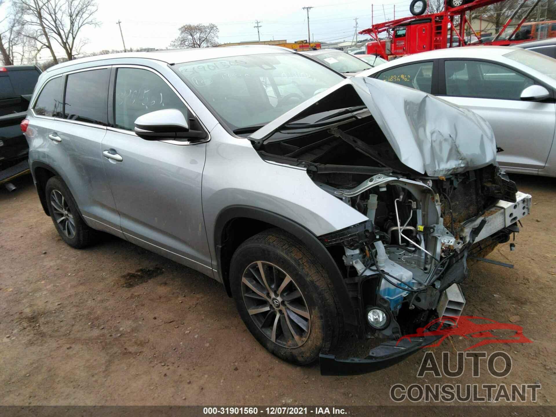 TOYOTA HIGHLANDER 2017 - 5TDJZRFH3HS521329