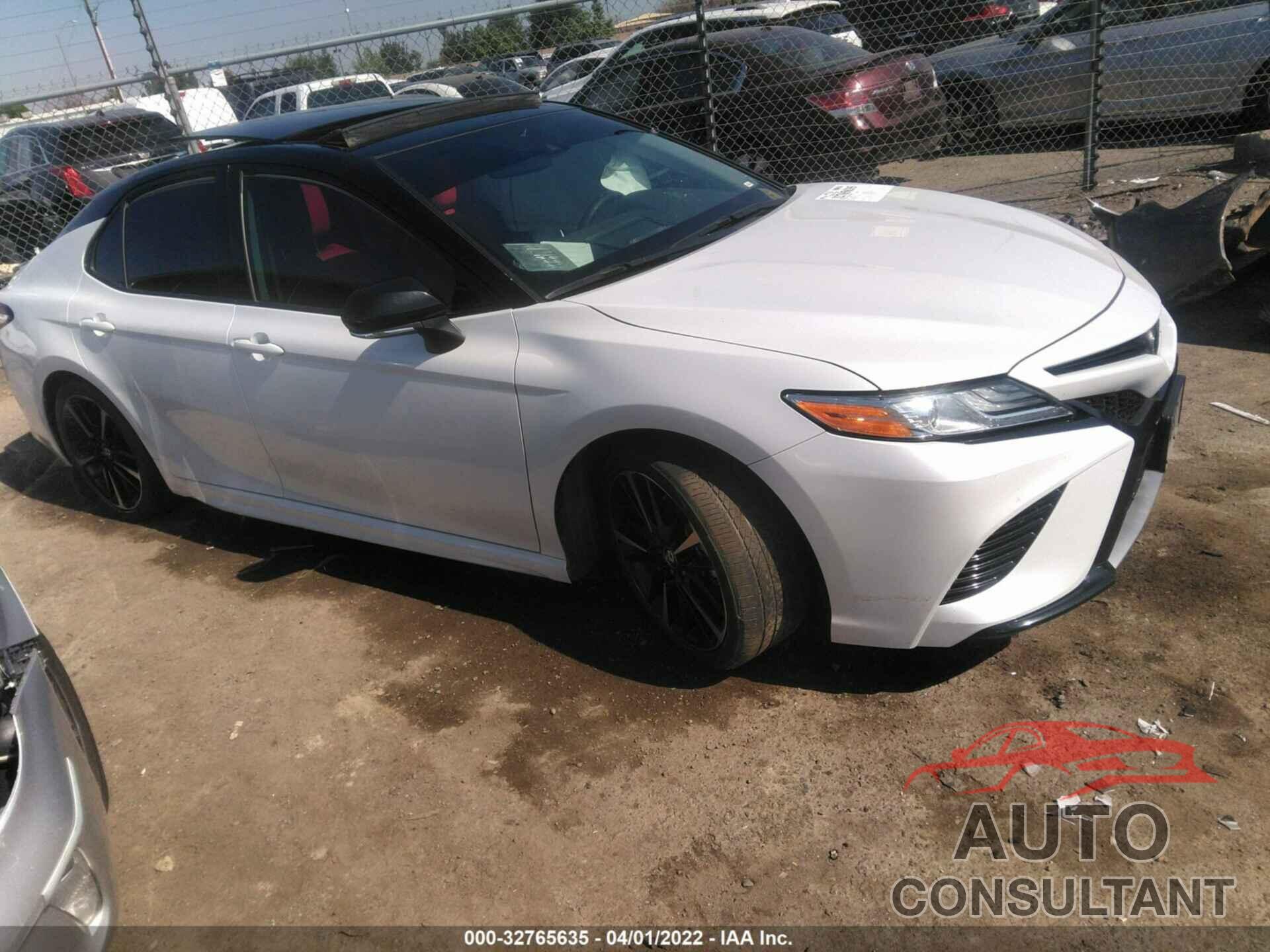 TOYOTA CAMRY 2020 - 4T1K61AK1LU300670