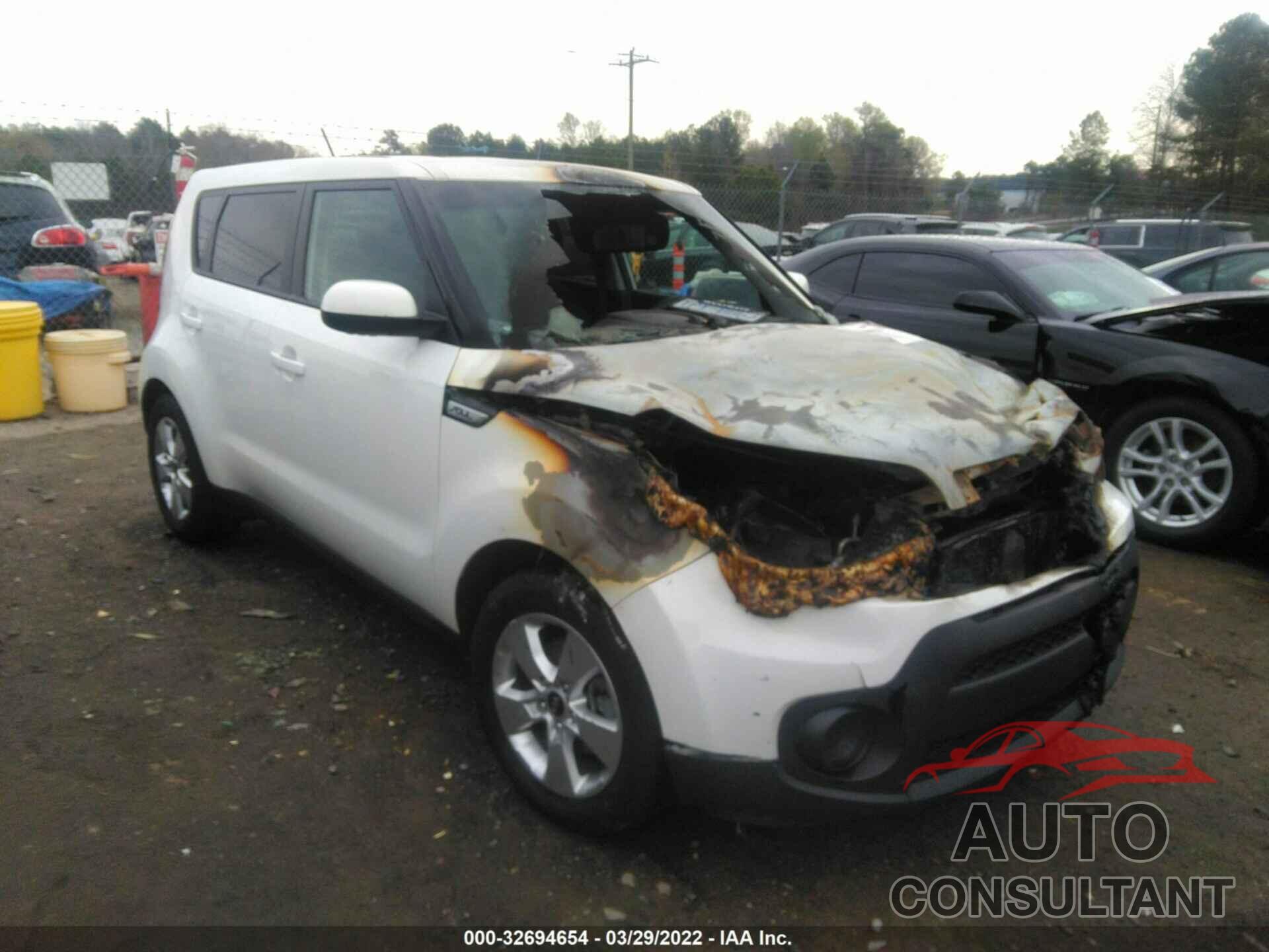 KIA SOUL 2018 - KNDJN2A2XJ7573451