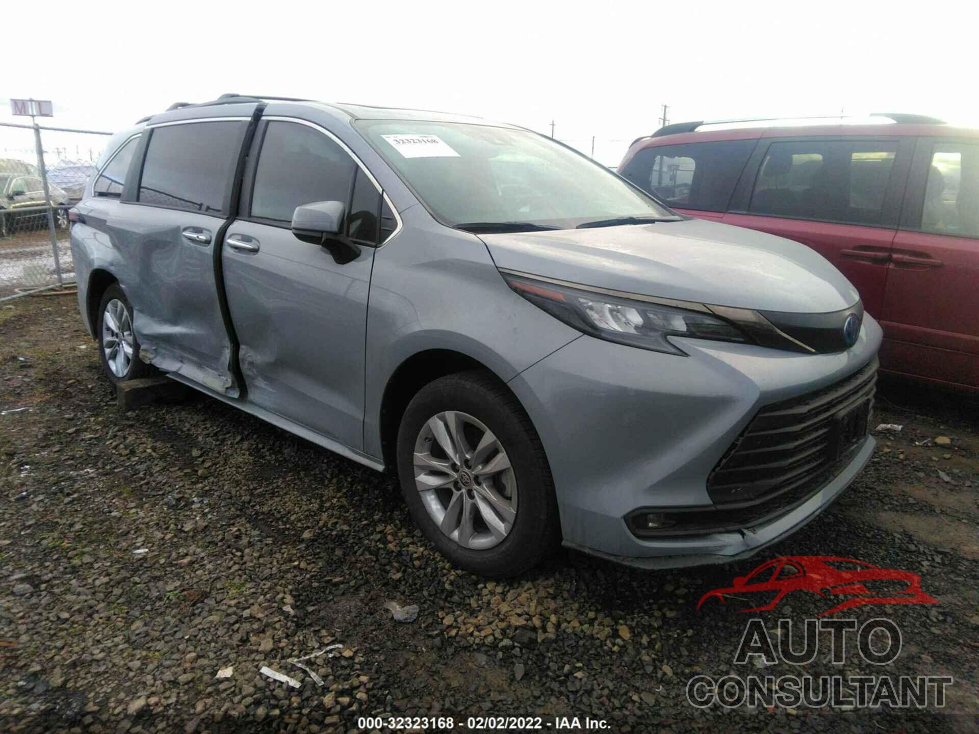 TOYOTA SIENNA 2022 - 5TDASKFC8NS043517