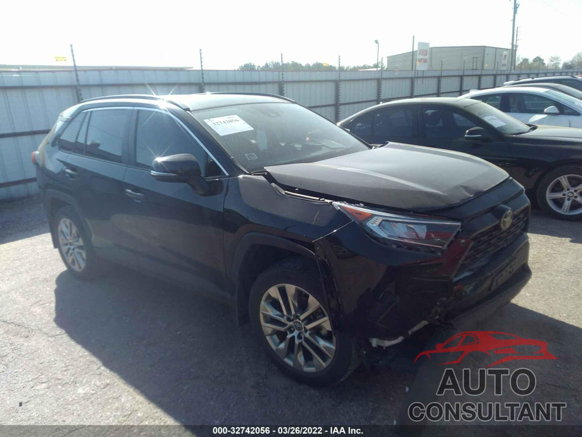TOYOTA RAV4 2019 - 2T3C1RFV4KW025807