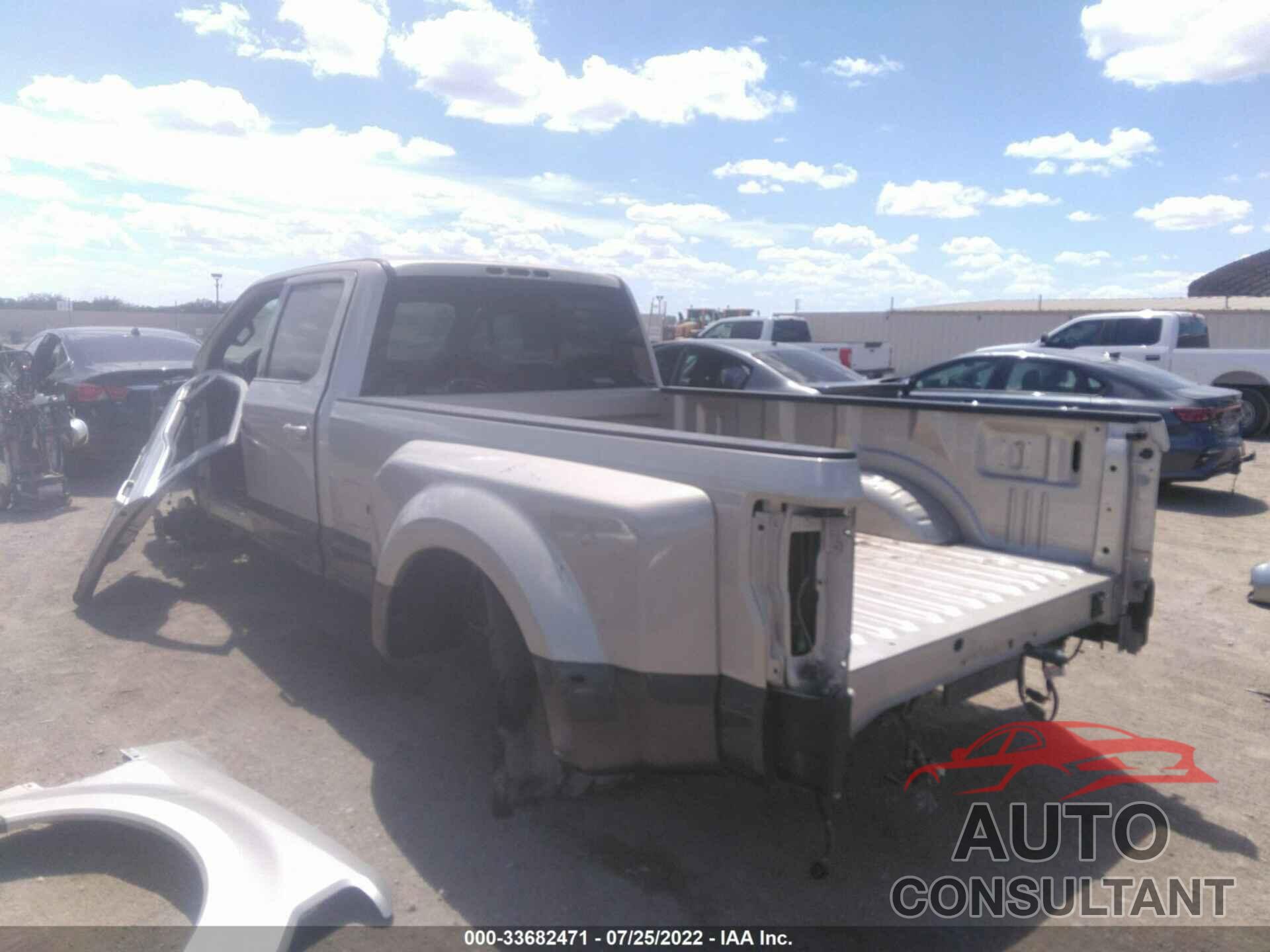 FORD SUPER DUTY F-350 DRW 2017 - 1FT8W3DT2HED31491