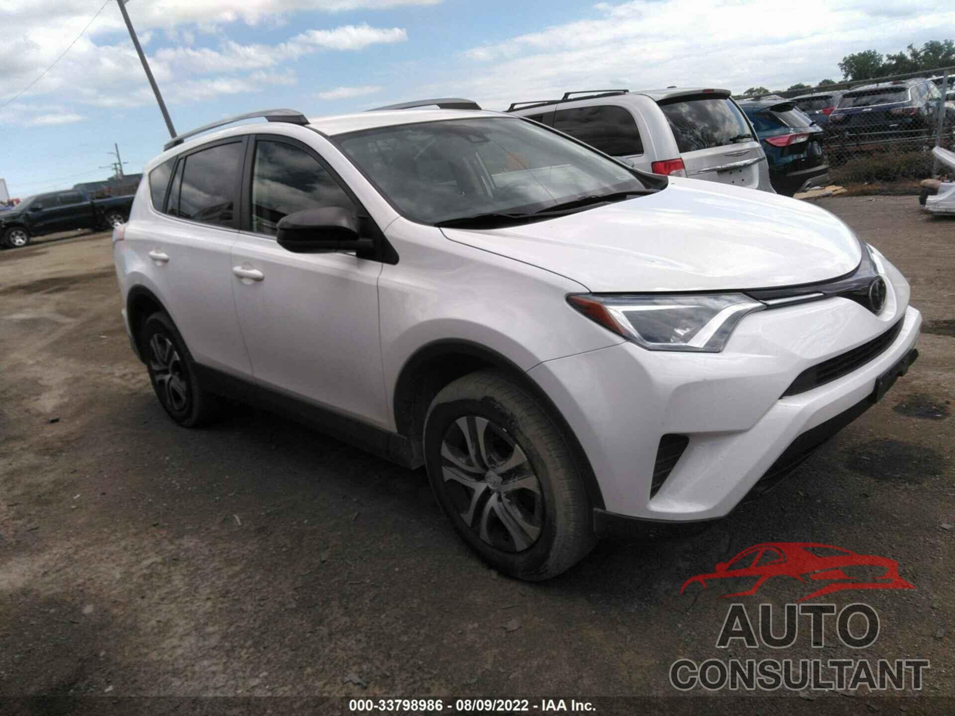 TOYOTA RAV4 2018 - JTMBFREV9JJ728489